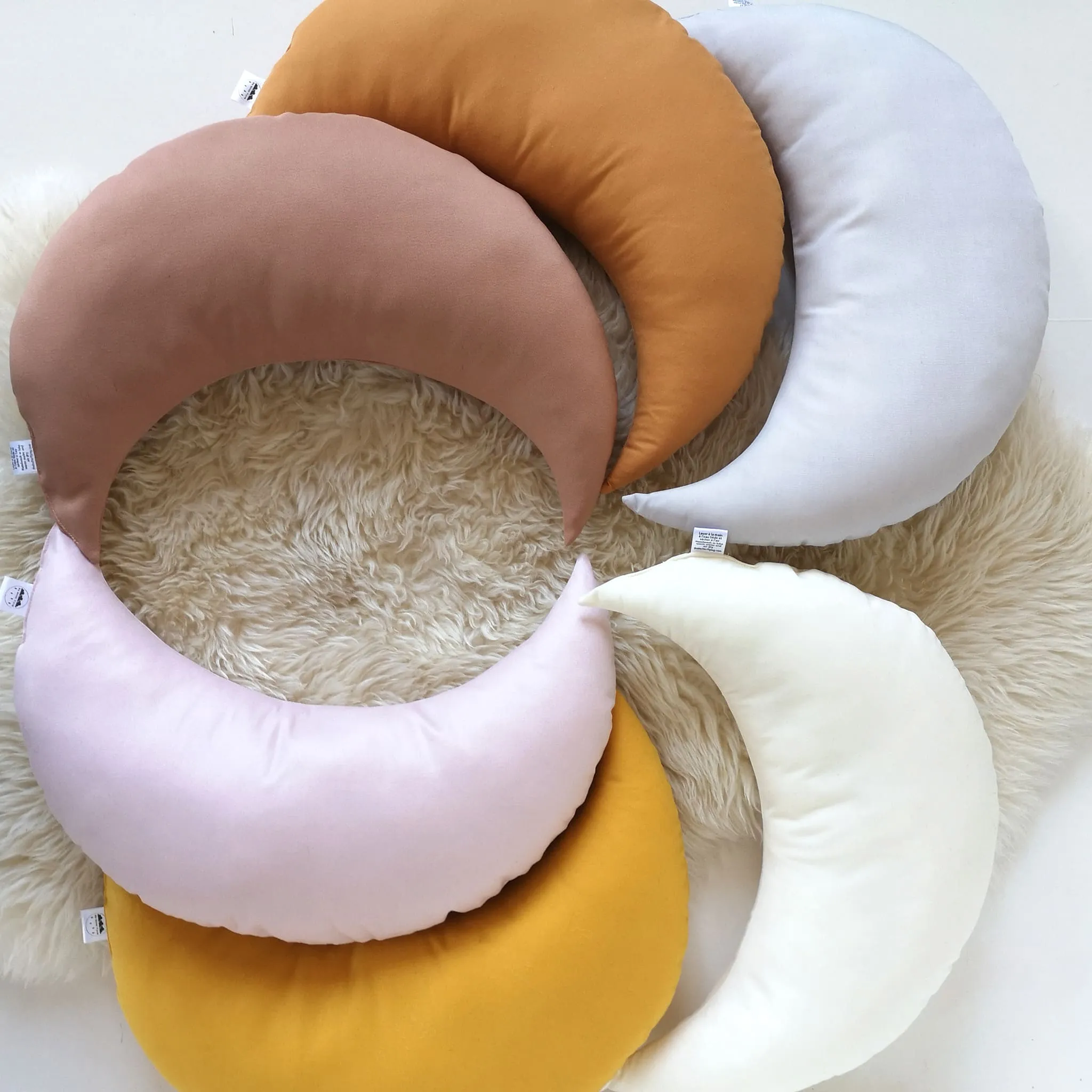 The Butter Flying Coussin Lune - Naturel