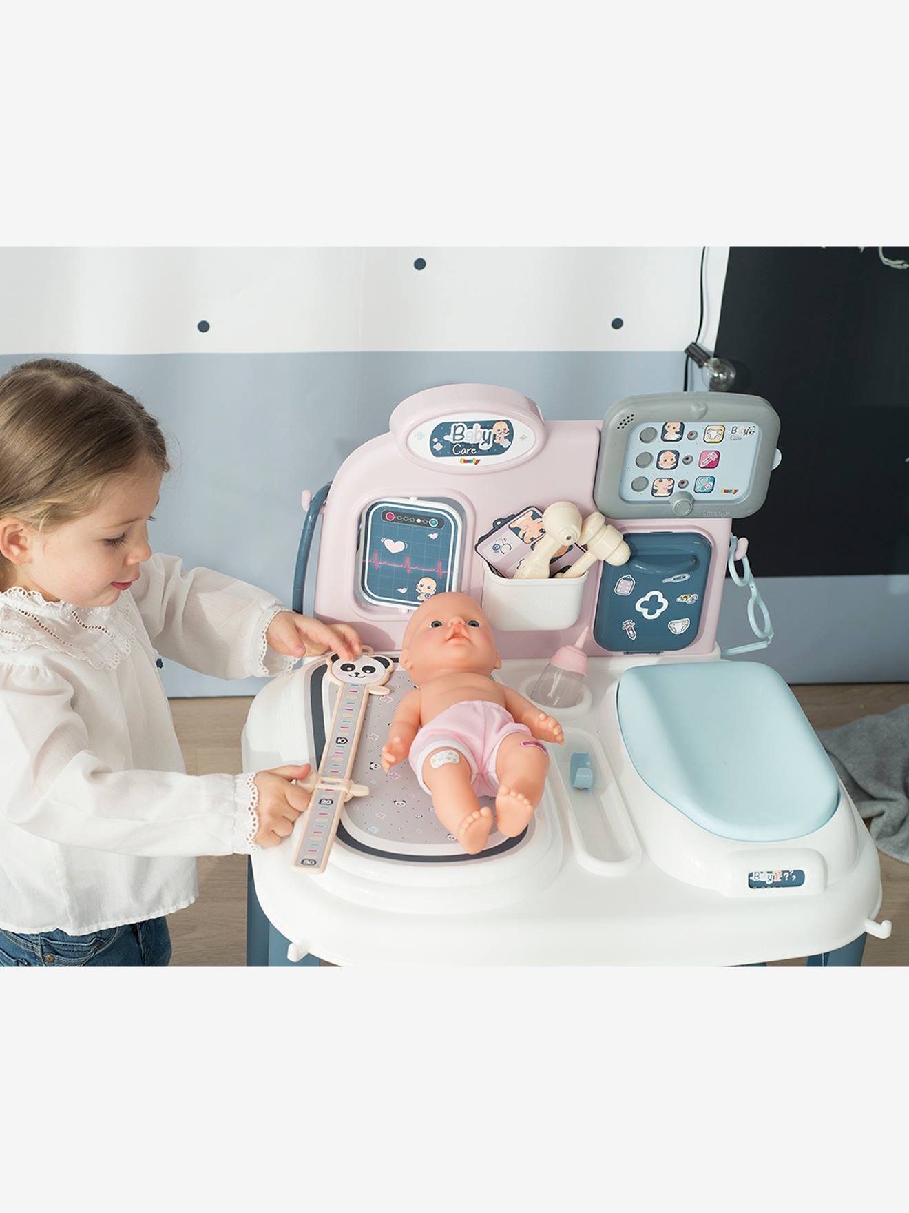 Centro de cuidados para bebês SMOBY, branco médio, liso com estampas.