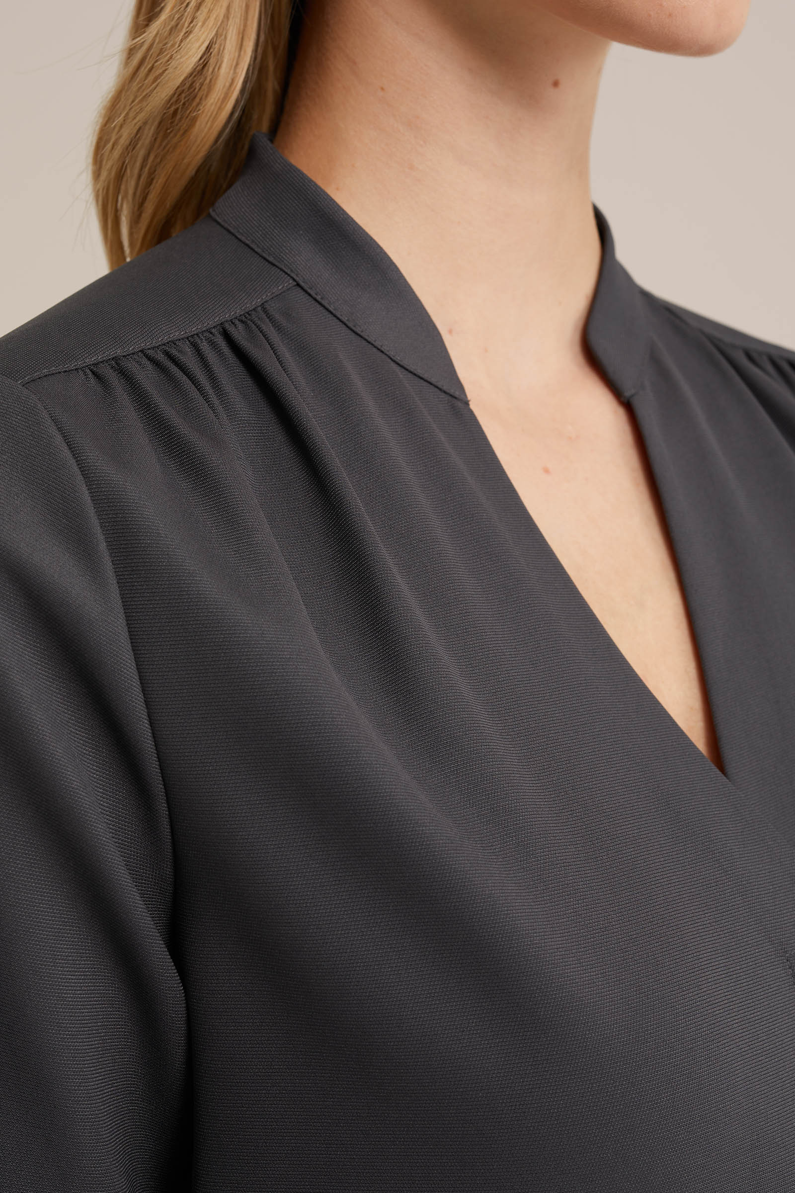 blouse WE Fashion Donkergrijs