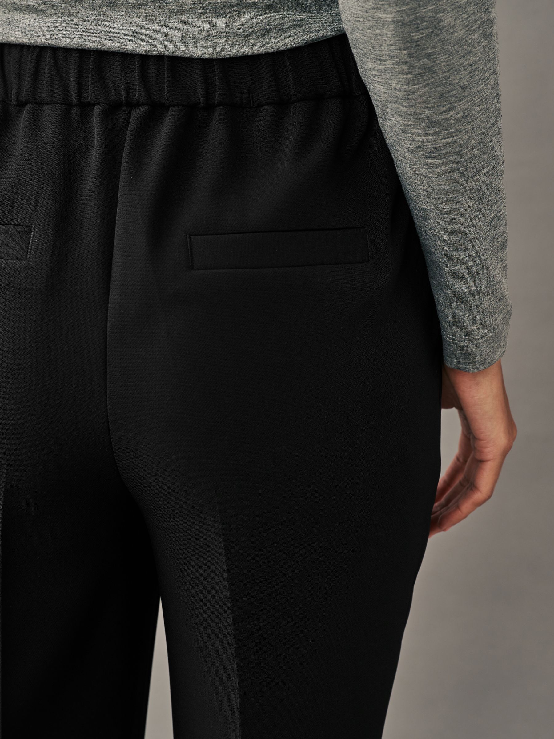 Zwart - Modieus gesneden bootcut broek