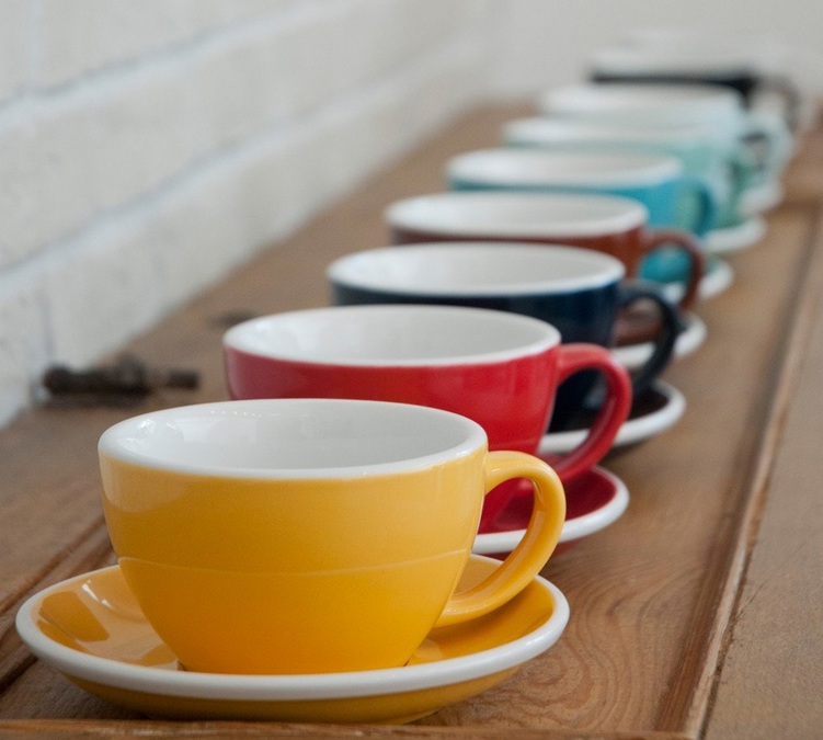 Tasses - LOVERAMICS - Cappuccino et sous-tasses rouge Egg 20 cl