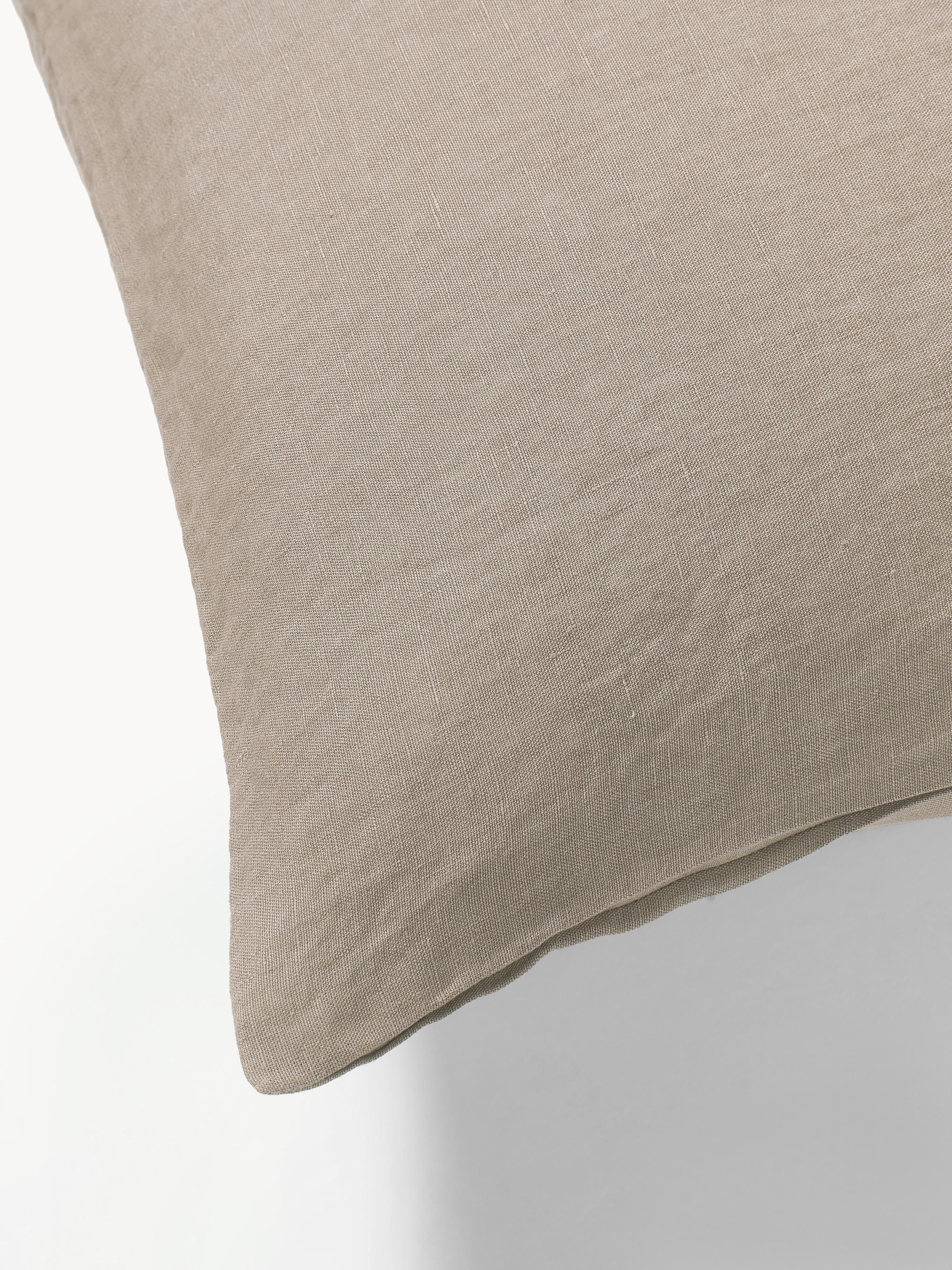 Gewassen linnen kussenhoes Airy