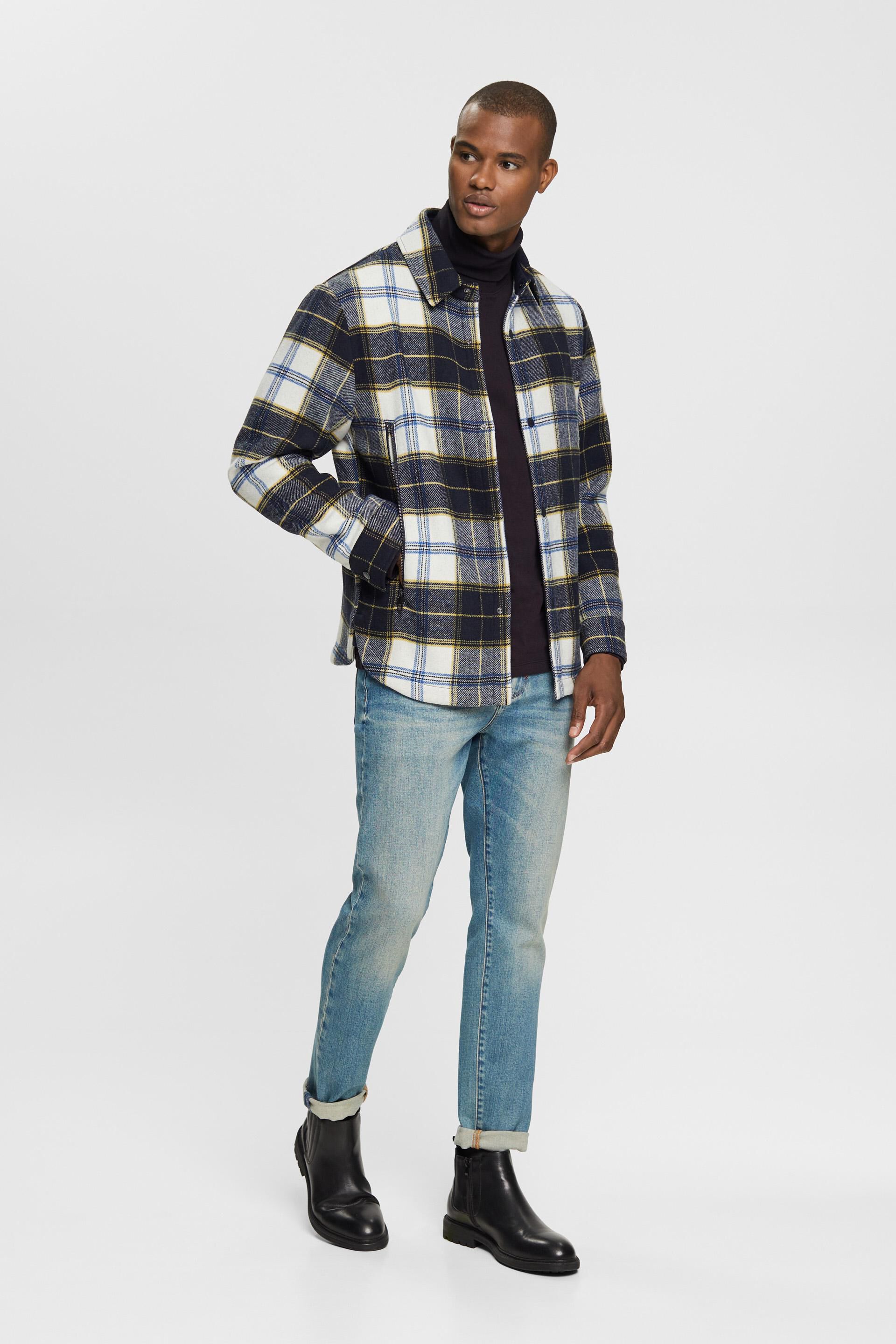 Jean Slim à la finition stone washed, coton biologique