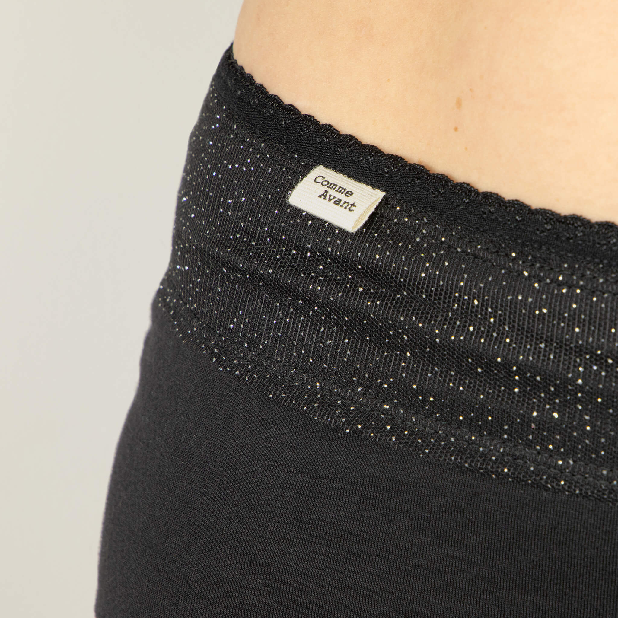 Shorty menstruel absorbant en coton bio - Version 1 - 1 shorty / Basique / Taille XS