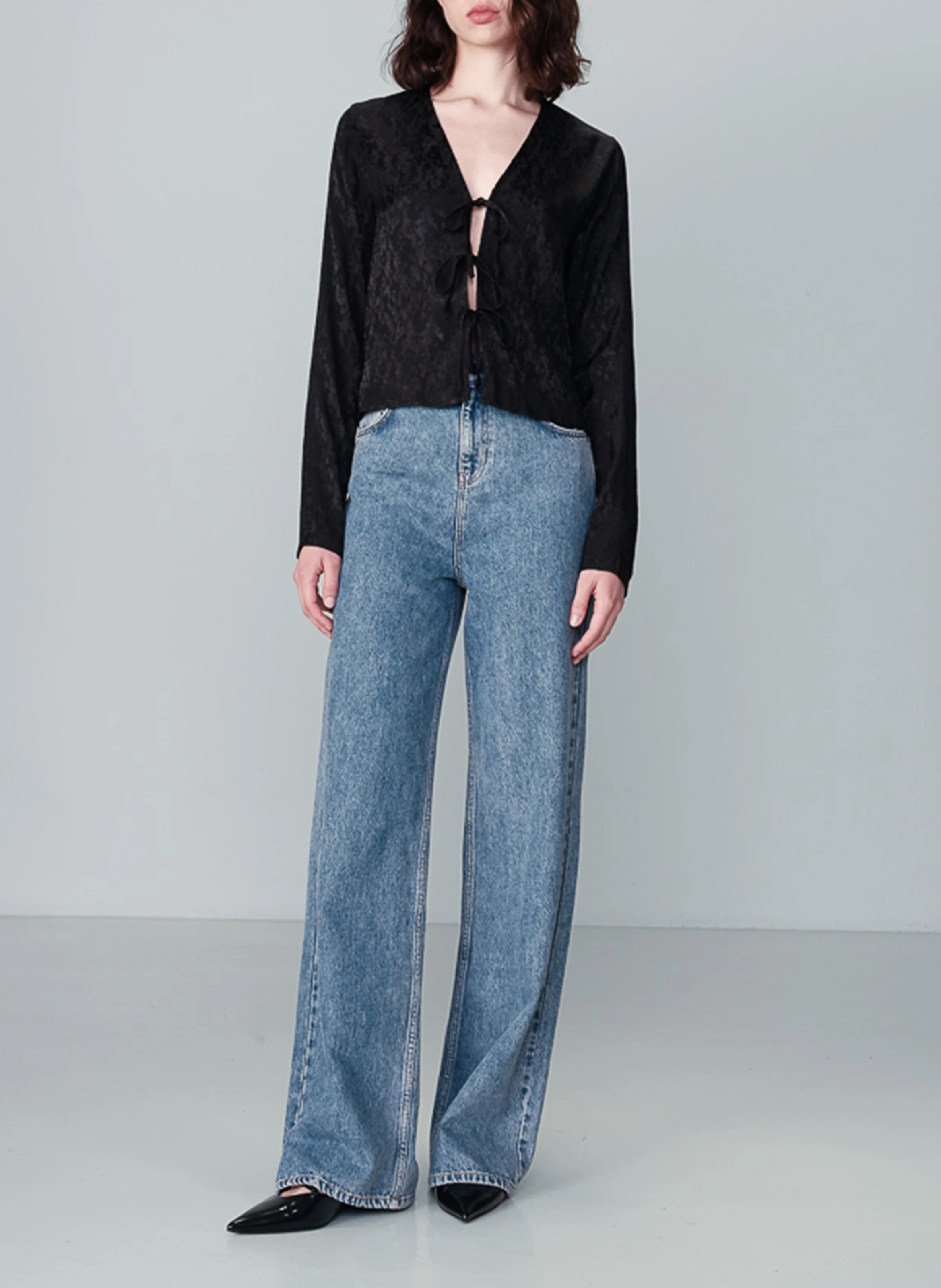 NUCCIA - Top col V jacquard | Noir