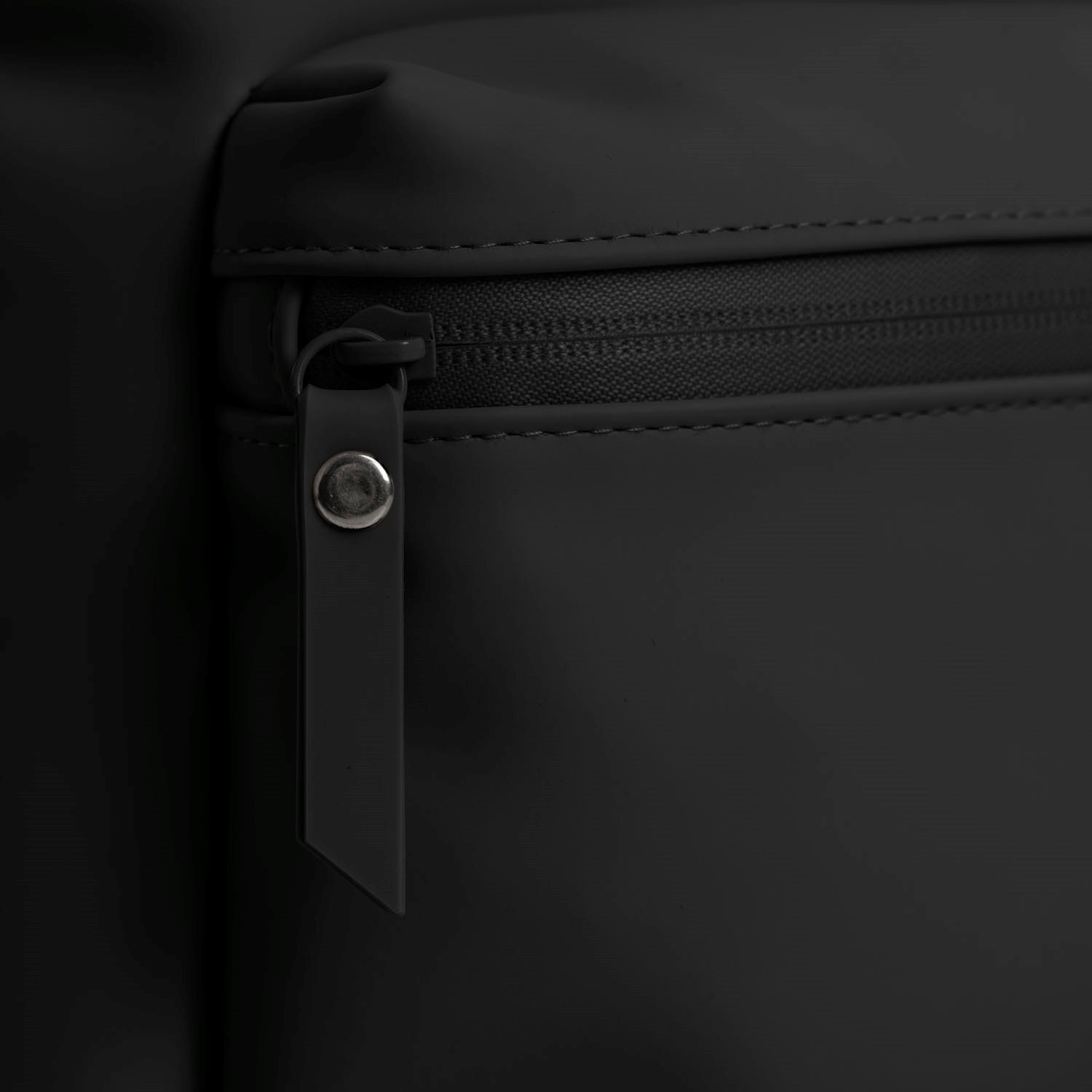 Daniel Ray Providenc Water-Repellent Backpack black