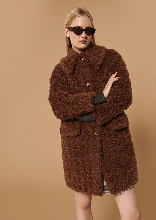 Manteau Maelmarron en fausse fourrure