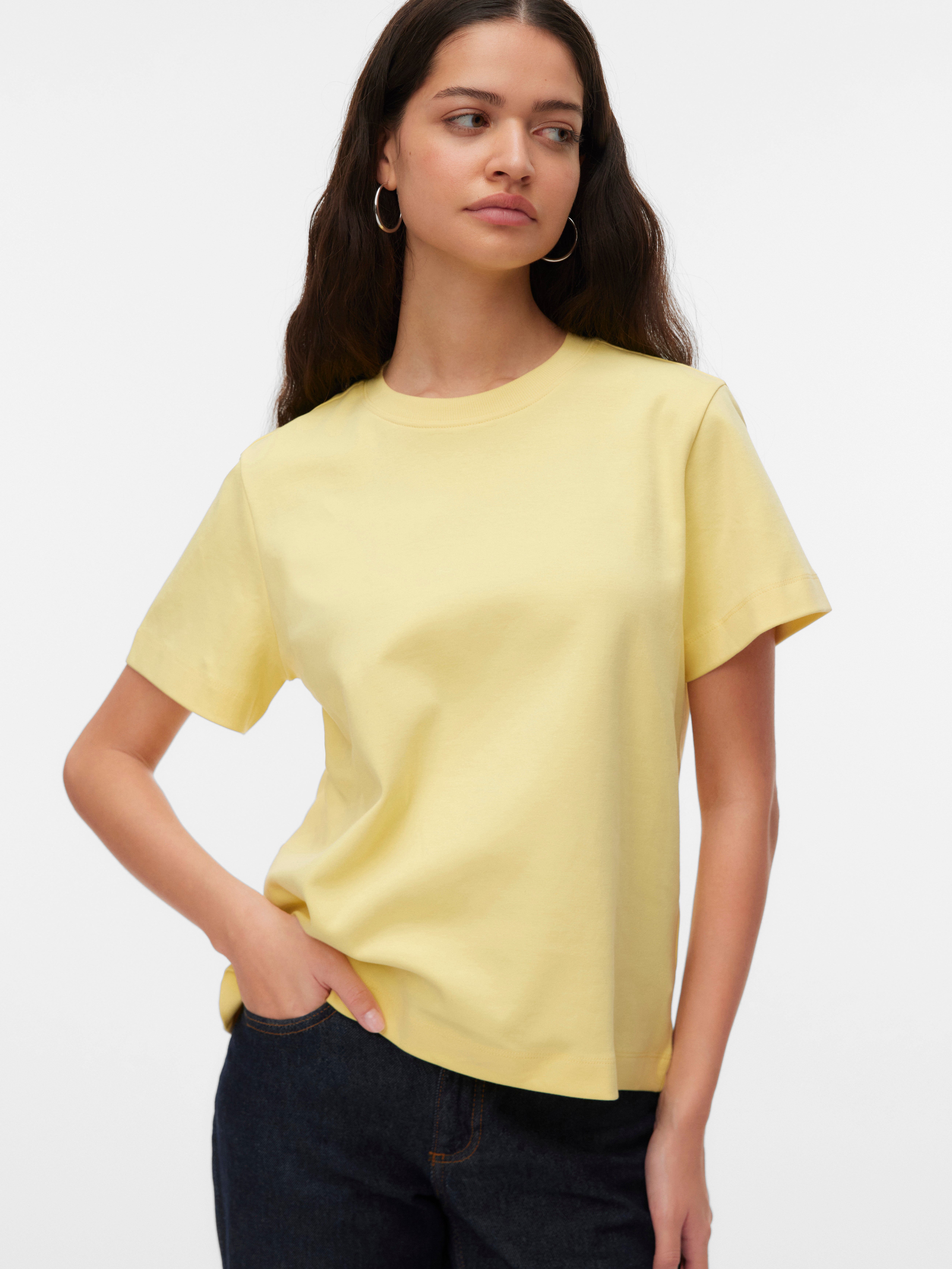 AWNAIMA T-shirts