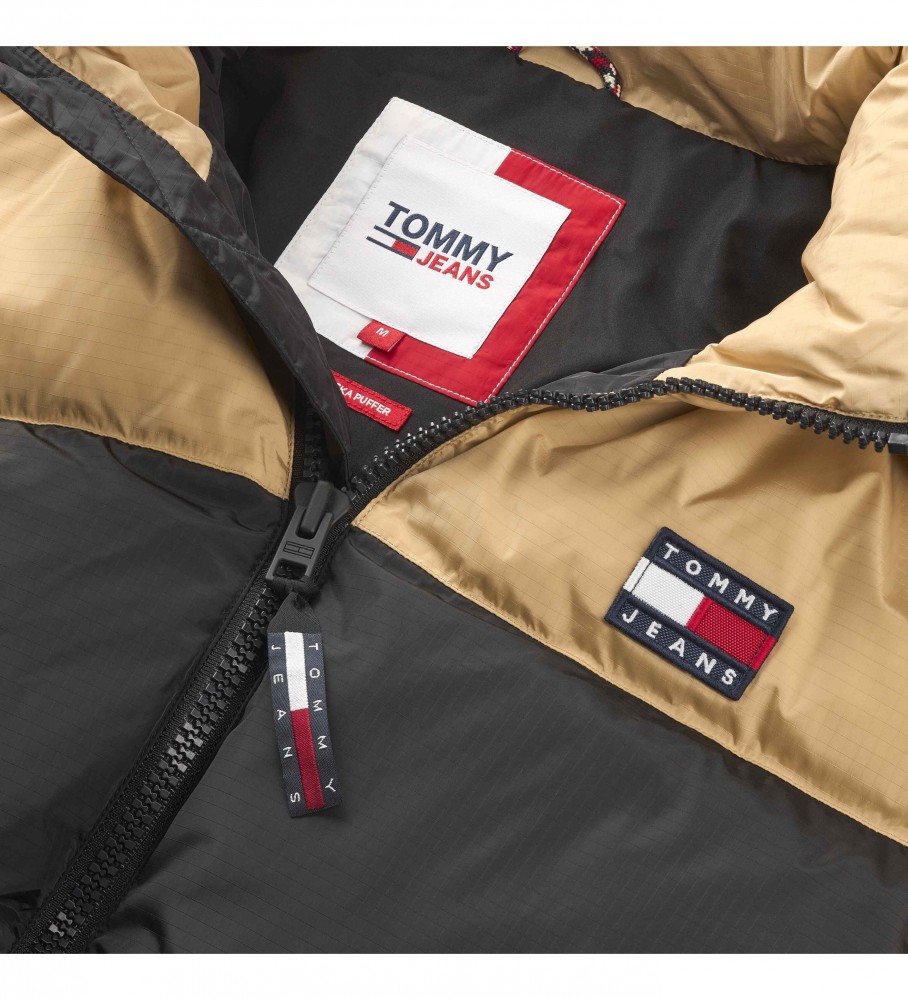 Casaco de penas Tommy Jeans dourado e preto