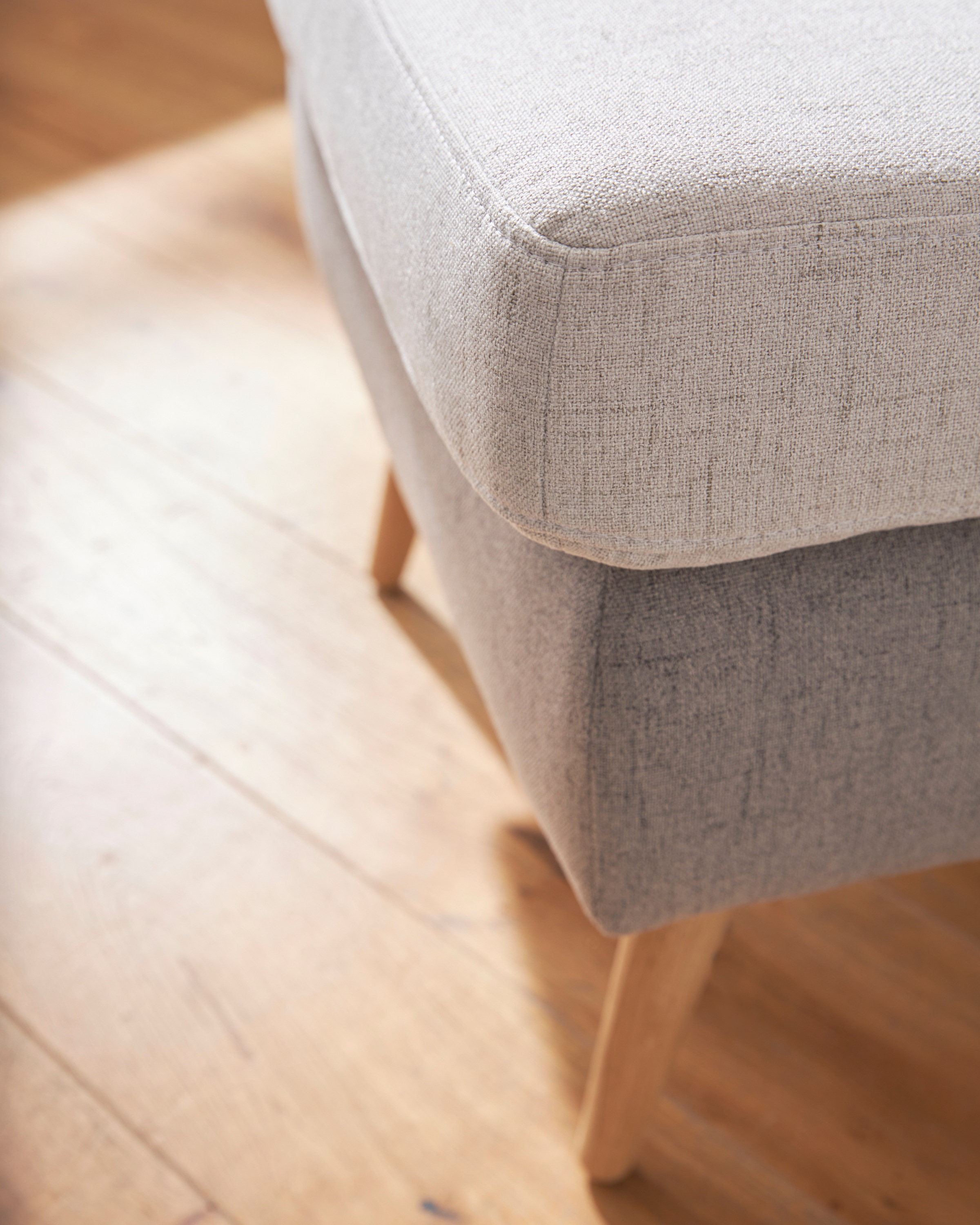 Home affaire Hocker »Salla« 2-farbig,  Bouclé oder Struktur fein, passend zum Sessel
