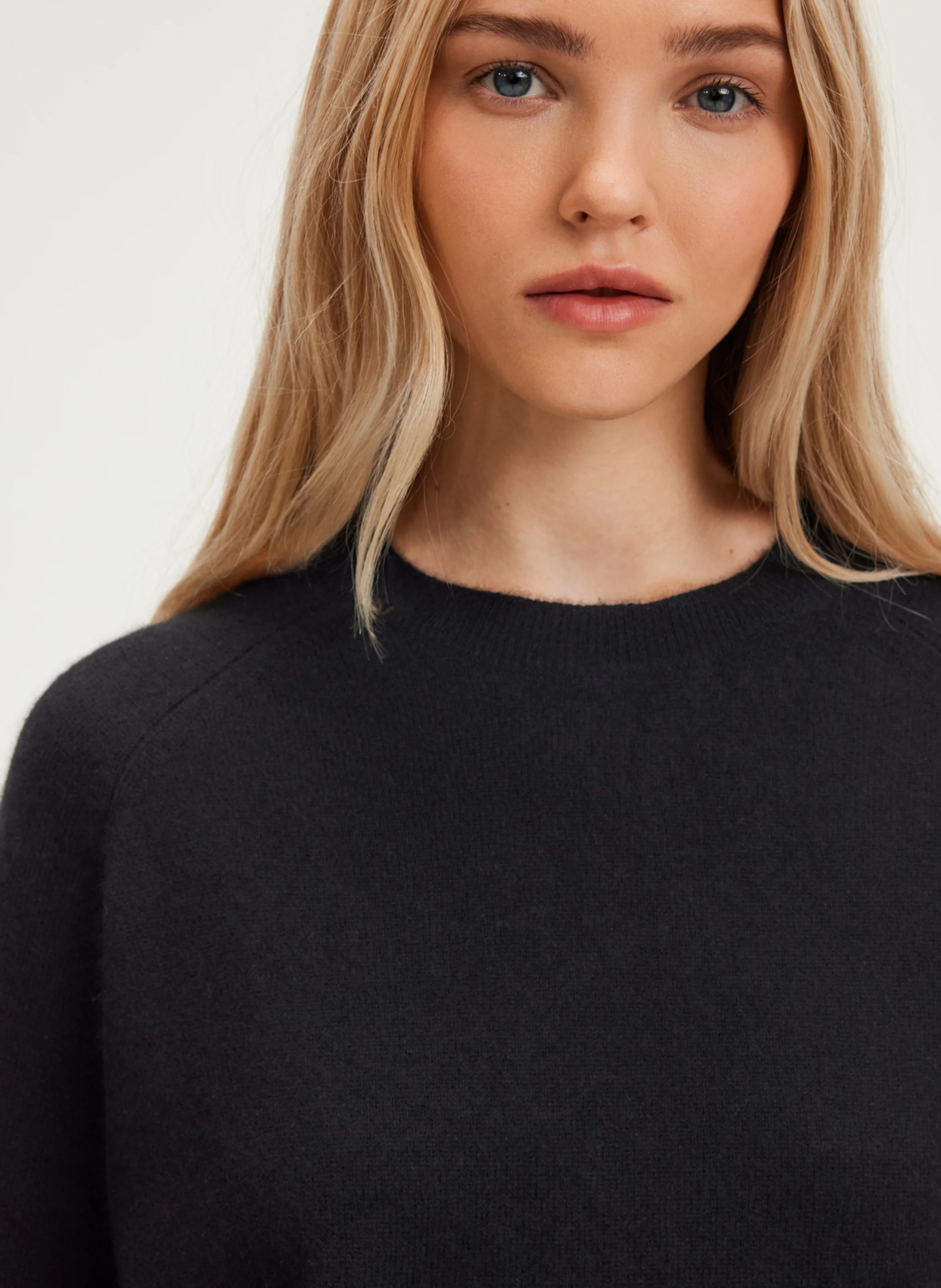 JULISSA - Pull droit en cachemire | Noir