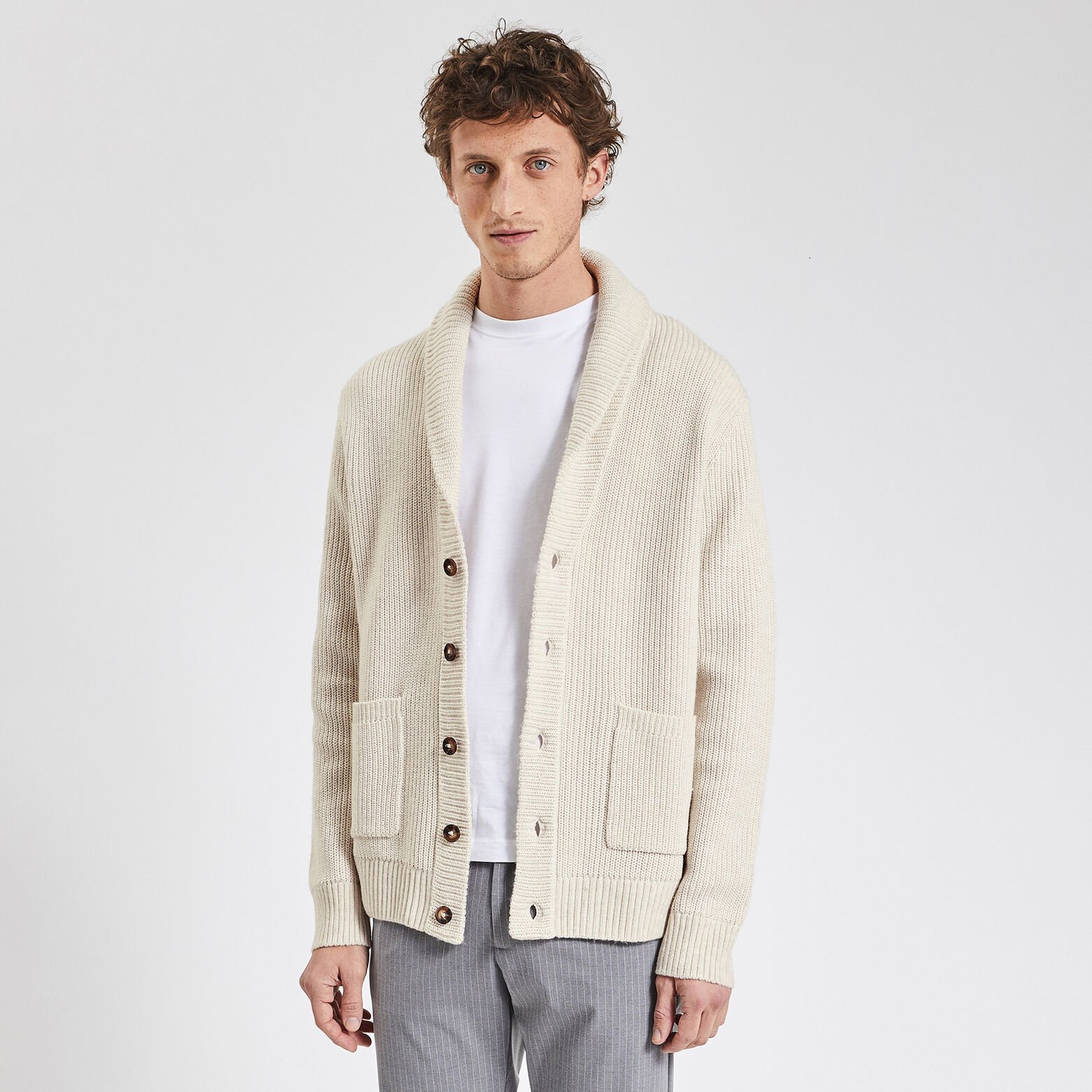 Gilet à col châle boutonné Ecru