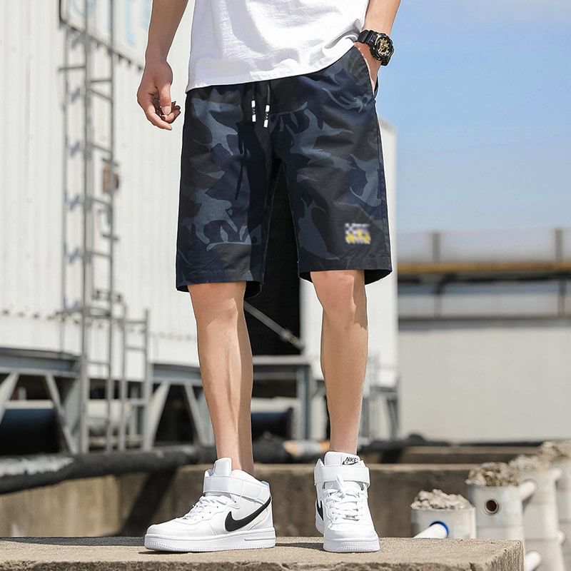 Besto - Shorts met trekkoord en camouflageprint