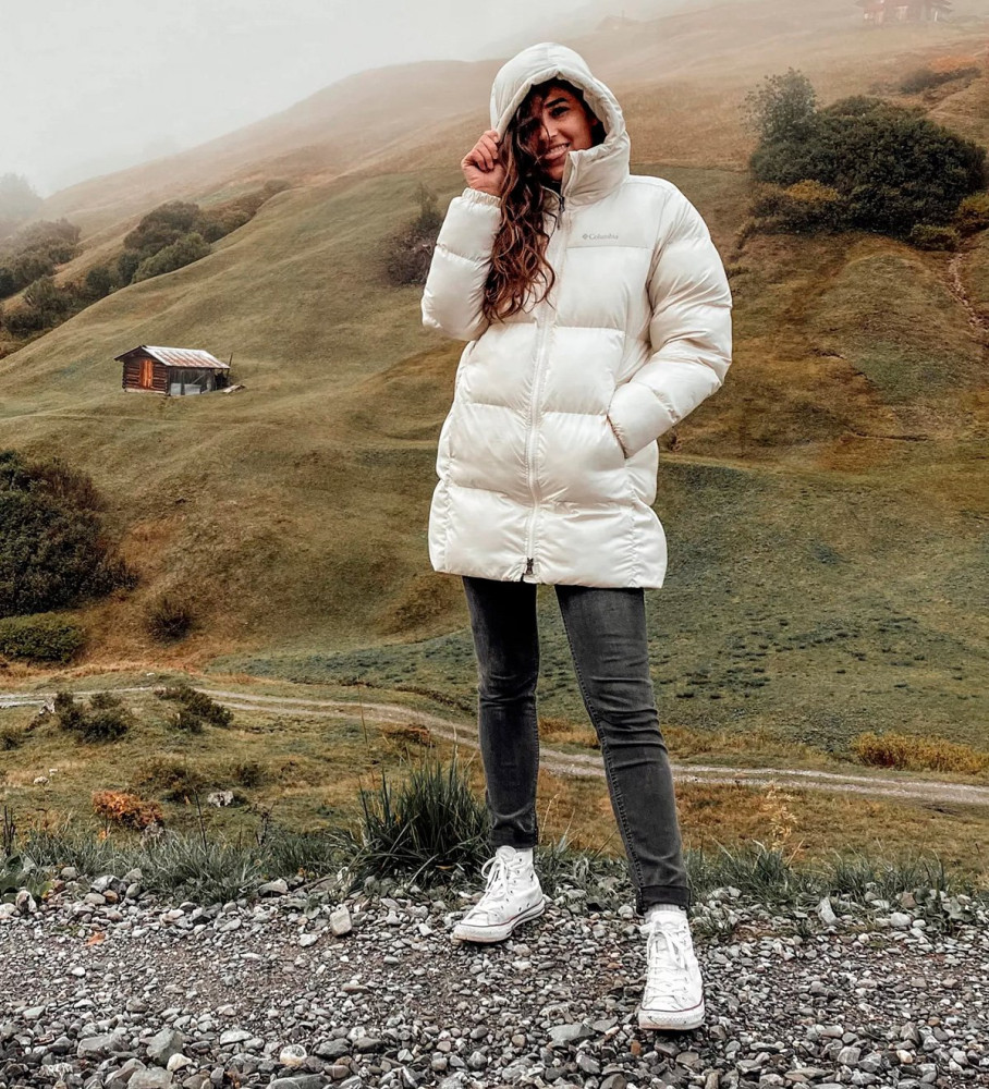 Jaqueta Columbia Puffect Mid-Length com Capuz, Off-White