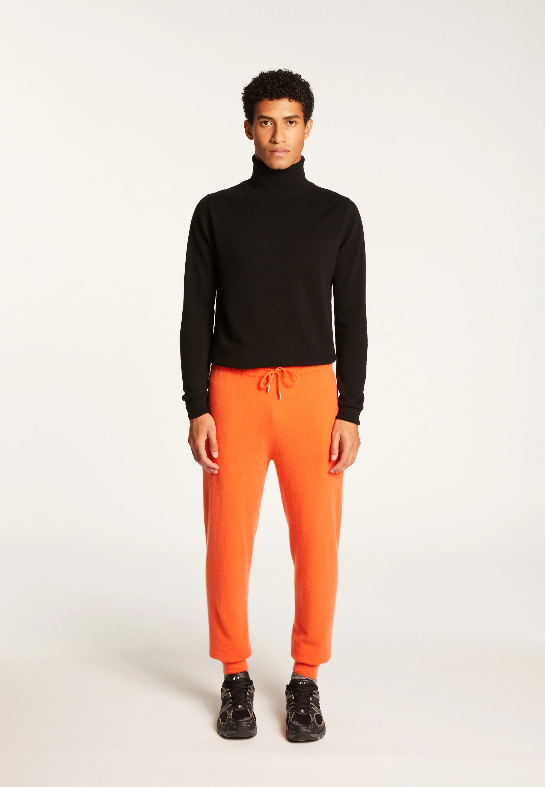 EMERYAH24 - Pantalon en cachemire | Orange