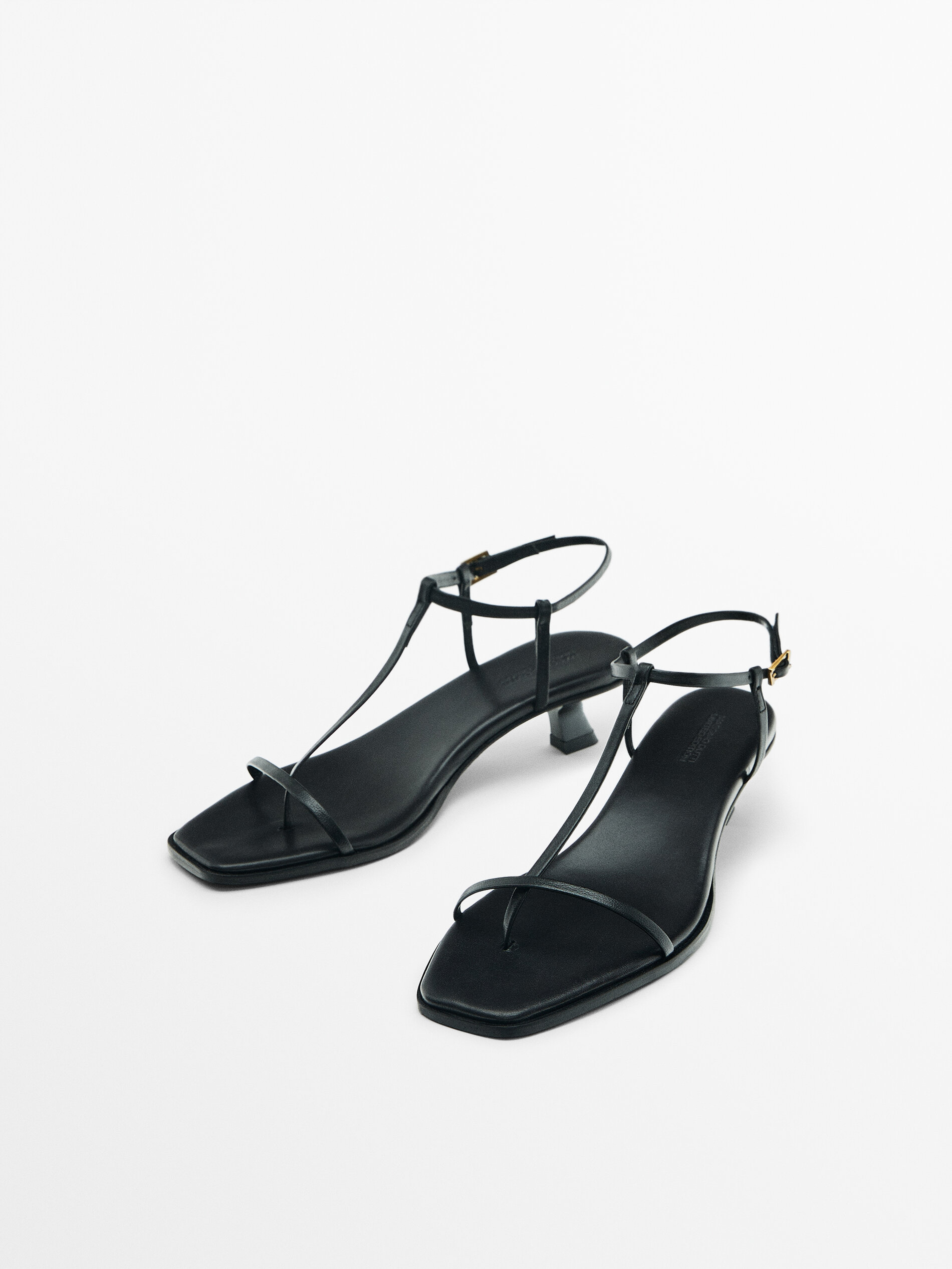 SANDALIA TACÓN TIRAS EDIÇÃO LIMITADA - NEGRO