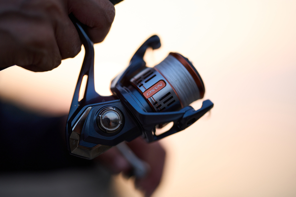 Moulinet spinning à frein avant Shimano Nasci FD