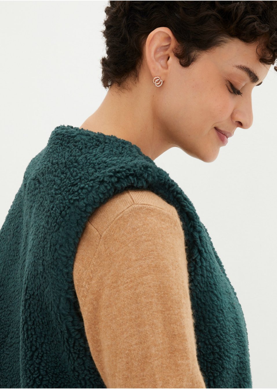 Gilet sans manches en maille peluche