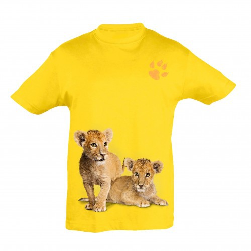 Camiseta infantil com estampa de leões, amarela.