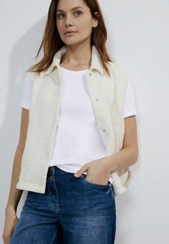 Basic T-Shirt - White