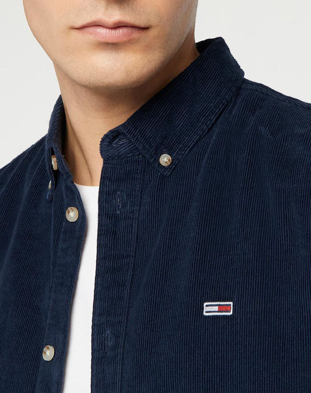 Tommy Jeans Chemise Regular en Velours côtelé Milleraies bleu marine