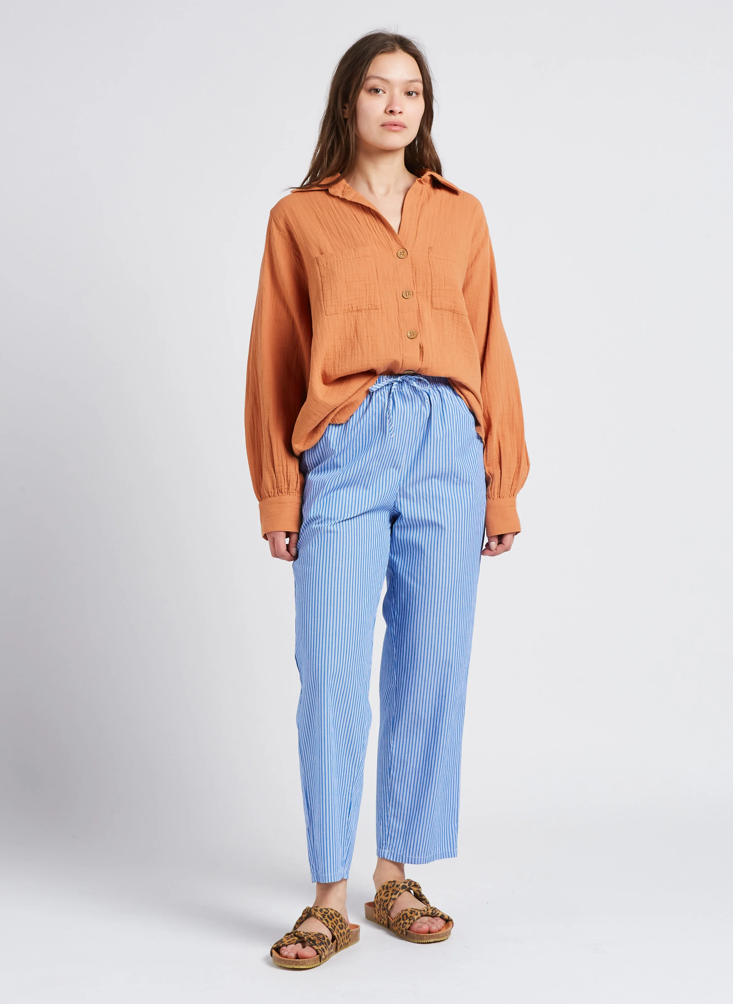 ZATYBAY - Pantalon carotte en coton rayé | Bleu
