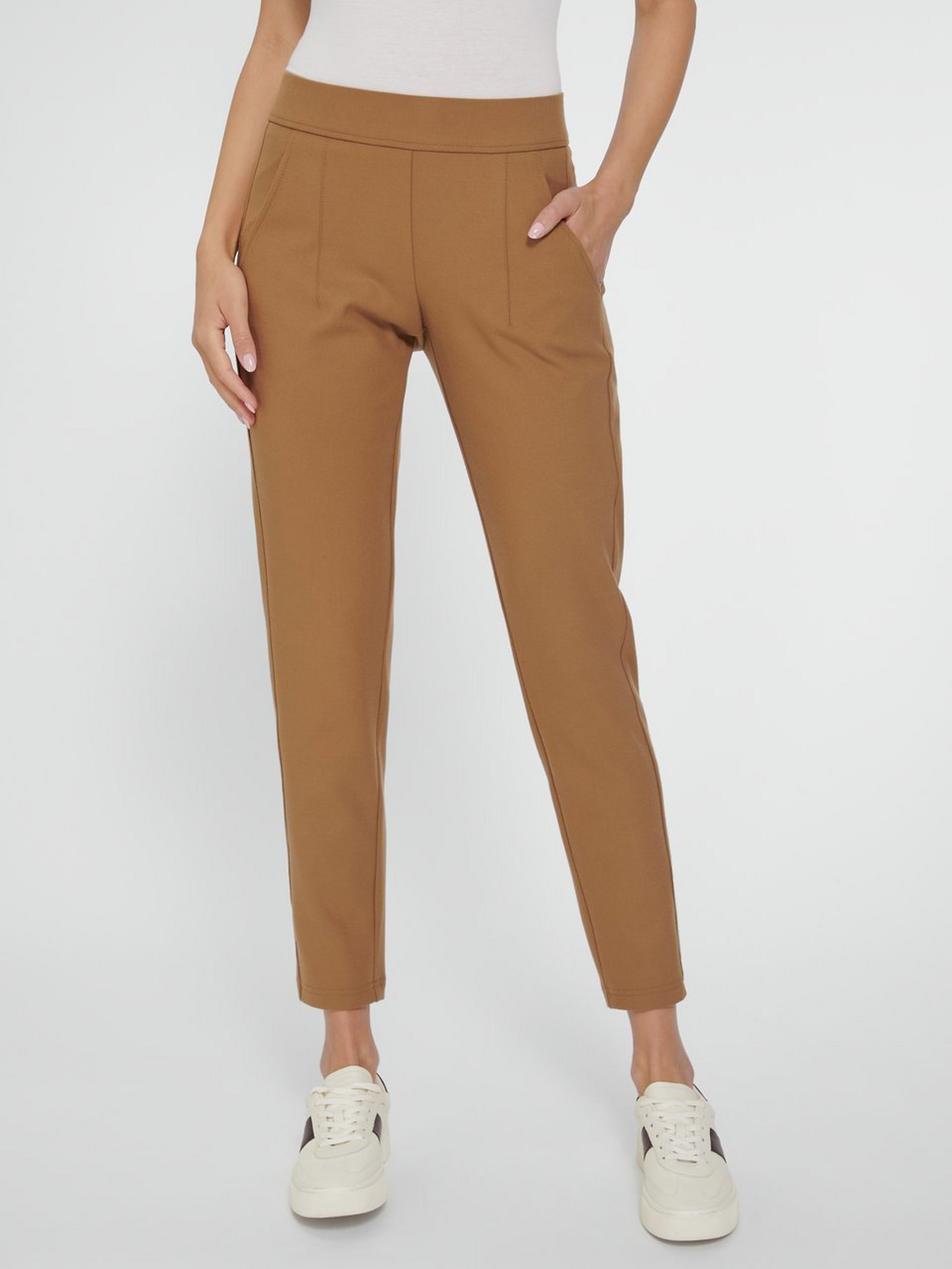 Knöchellange Hose Modell Candice
