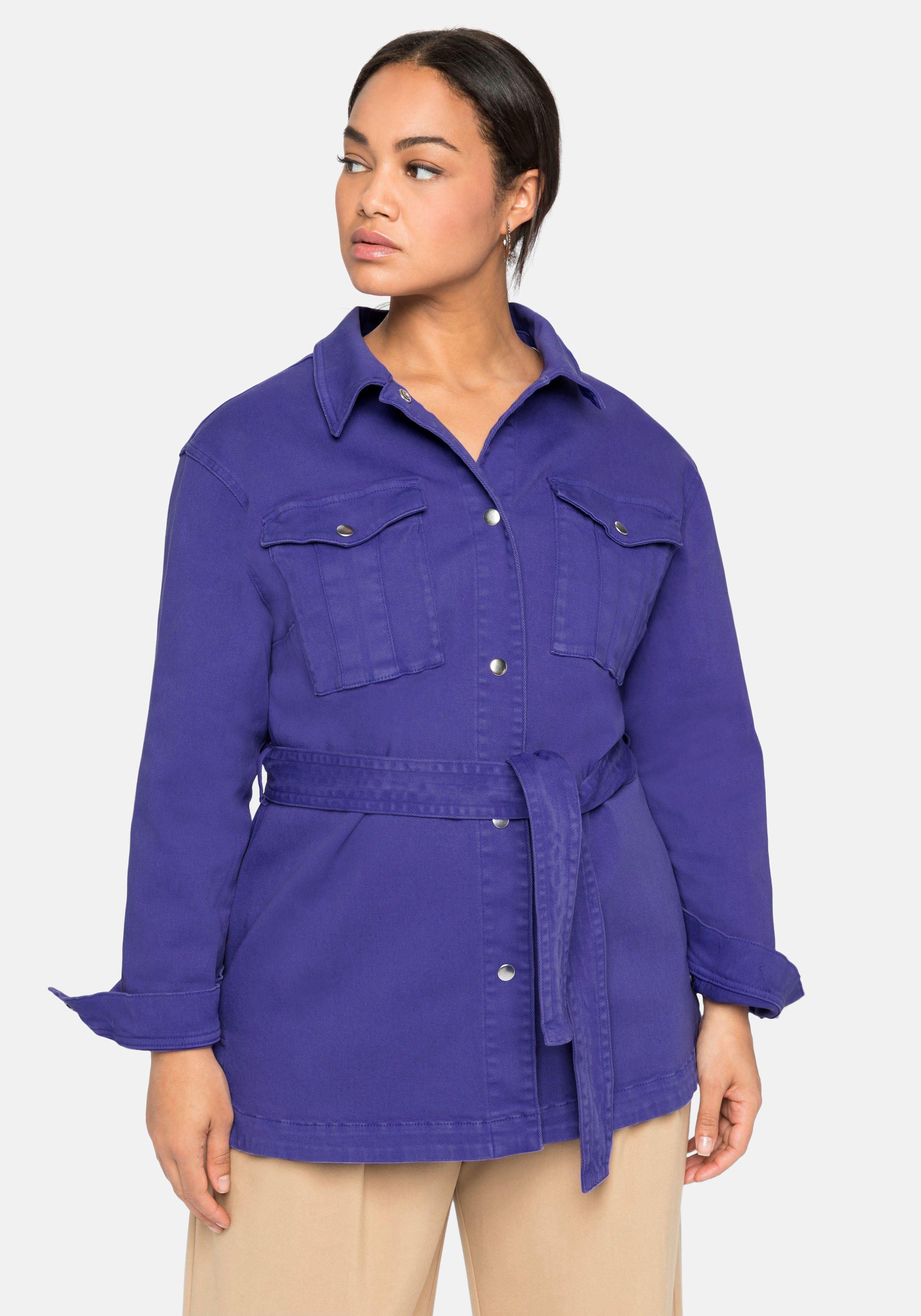Jeansjacke im Hemdblusen-Stil, mit Bindegürtel