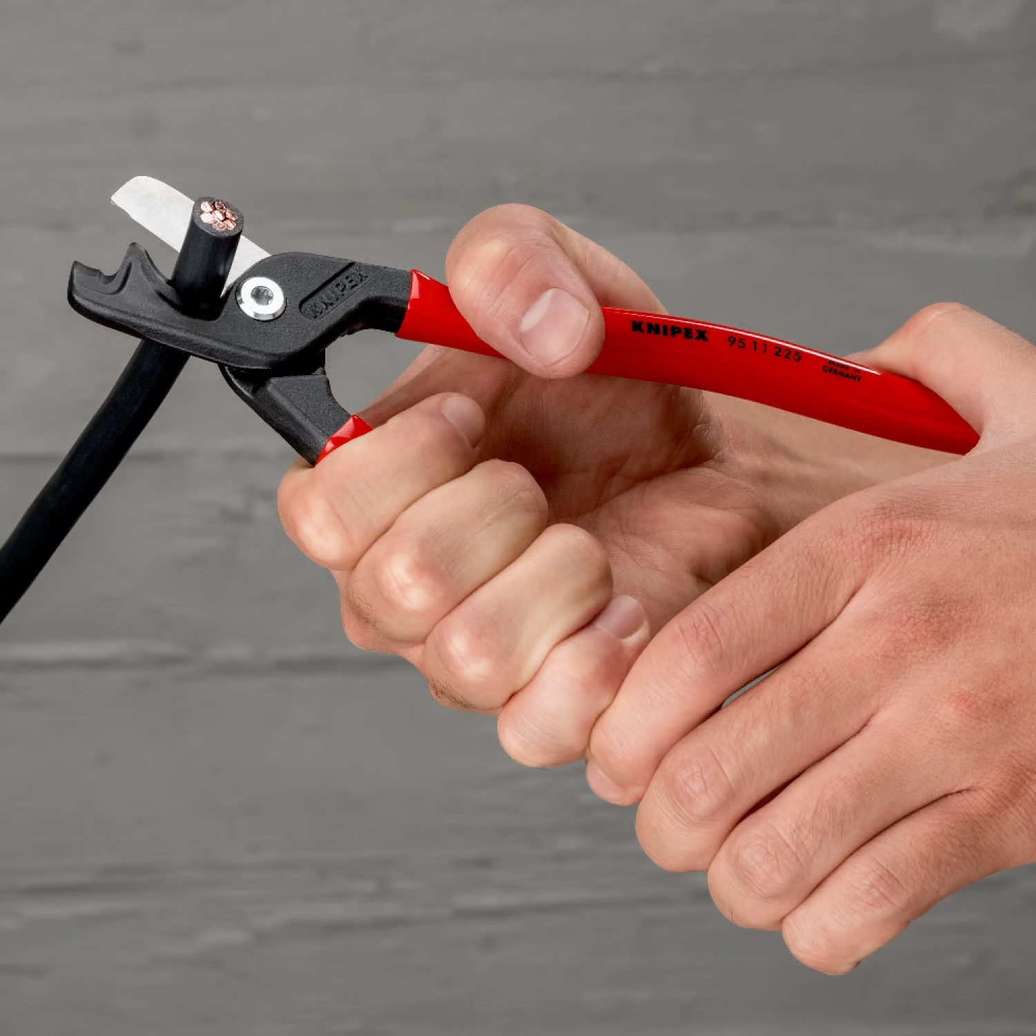 Knipex 95 11 225 Kabelschaar Stepcut XL met getrapte snijrand - 120mm