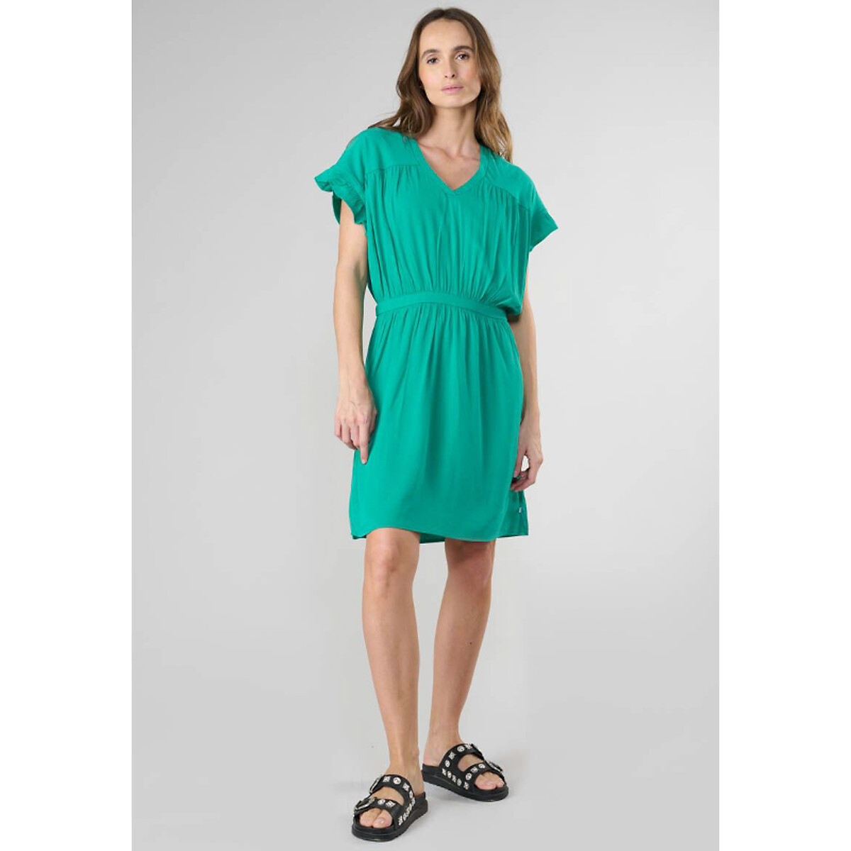 LE TEMPS DES CERISES<br>Vestido curto com decote em V