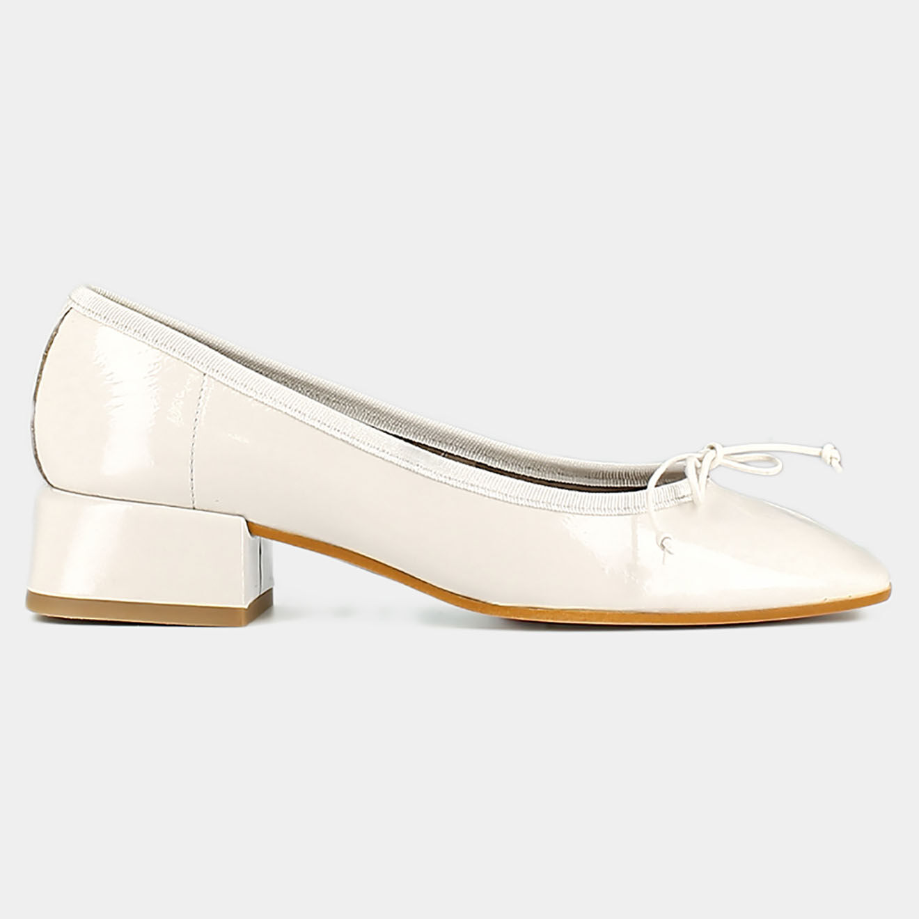 Jonak Ballerines en Cuir verni Sybille écrues