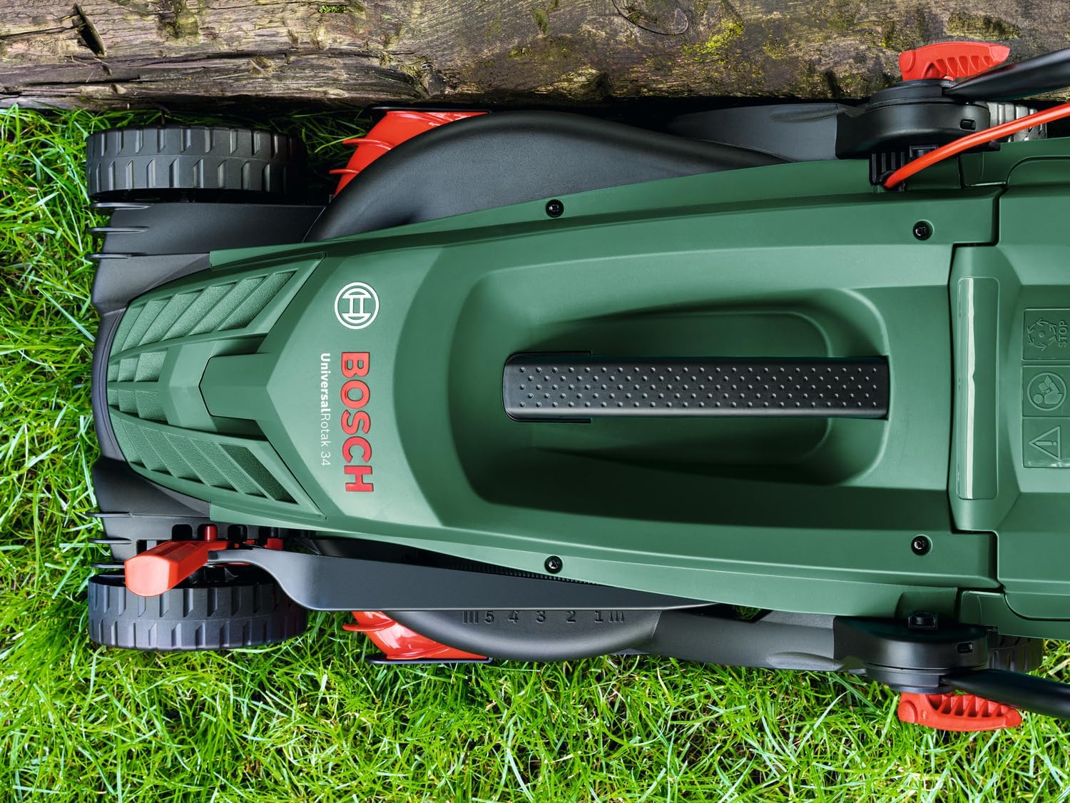 Bosch Schnur-Rasenmäher UniversalRotak 34-410 (230 V, Schnittbreite 34 cm, 40 Liter Graskasten, mit Graskämmen)