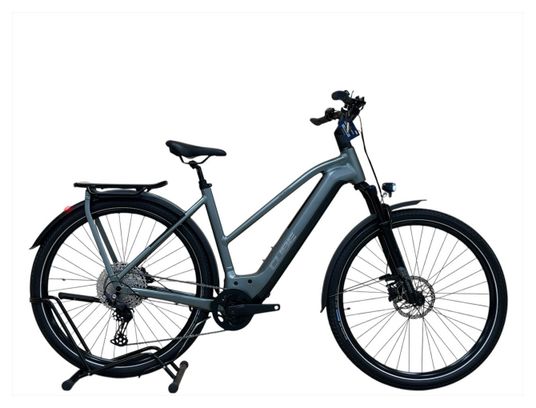 Produit reconditionné . Cube Kathmandu Hybrid Pro 750  Shimano 2024 . Vélo électrique . Cube . très bon état