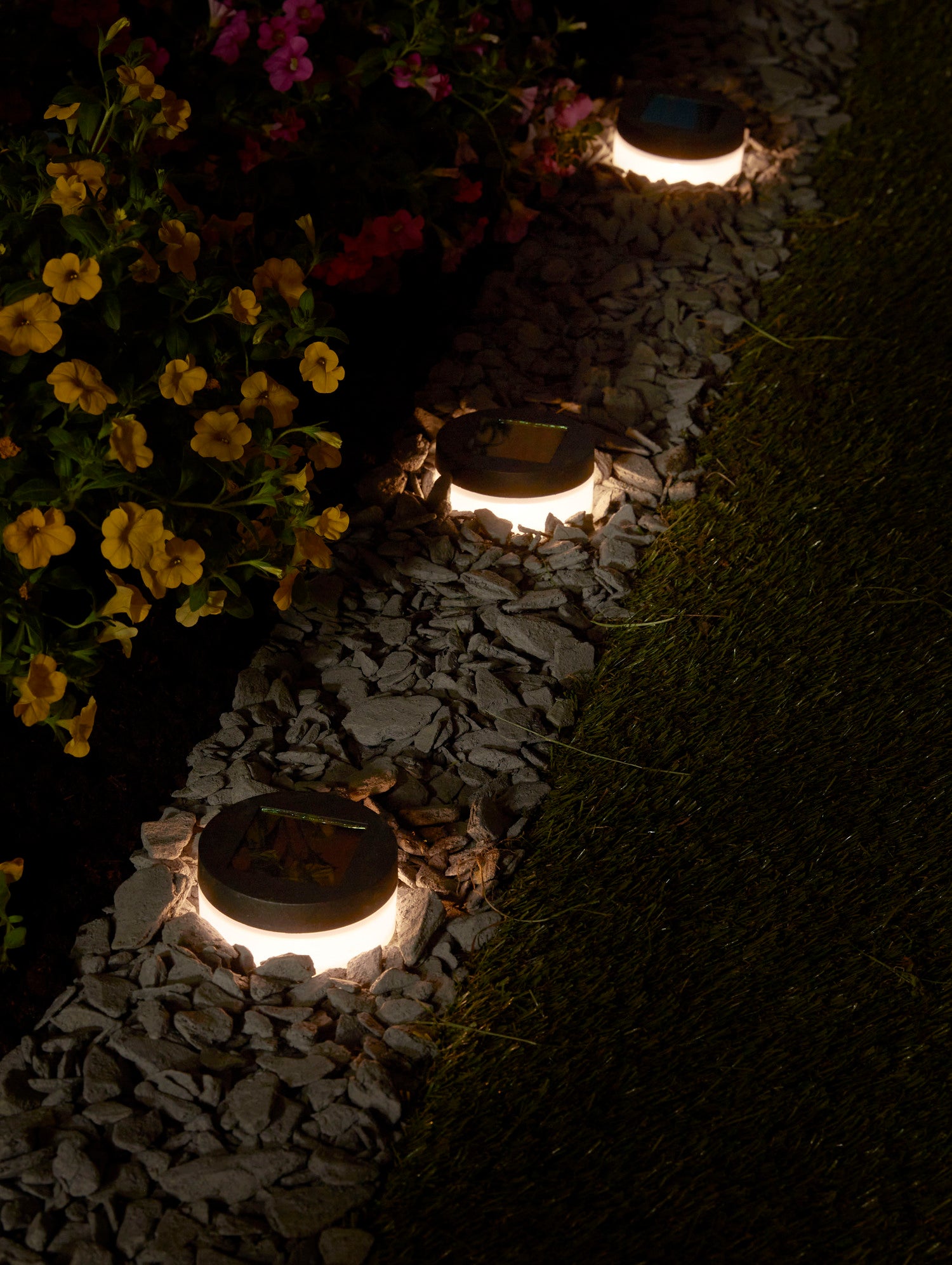 Luxform solar tuinspot Avignon zwart D 12 H 9 cm