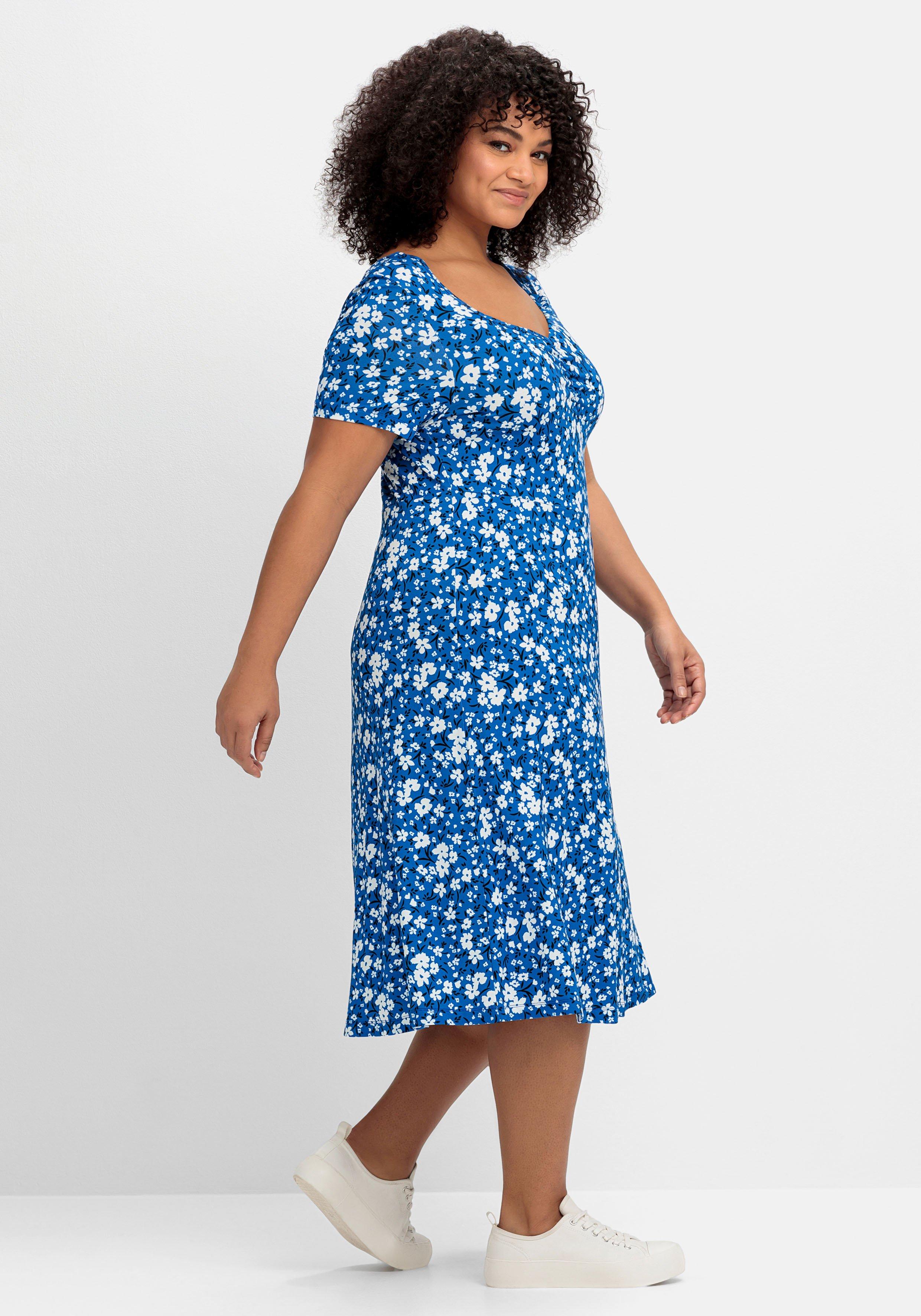 Jerseykleid mit Blumendruck und Herzausschnitt