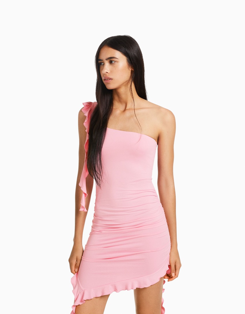 Vestido curto assimétrico com babados