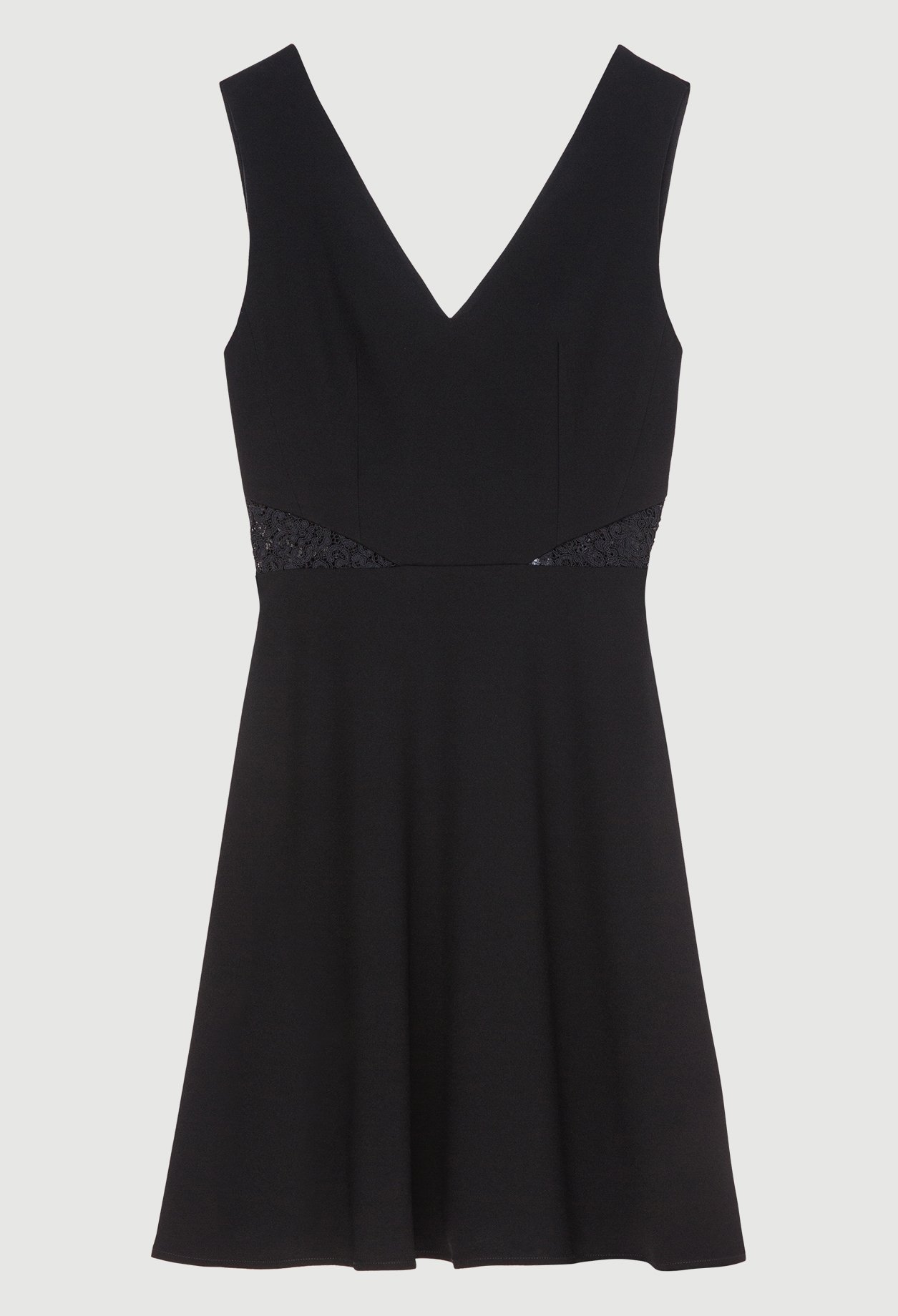Robe courte sans manches