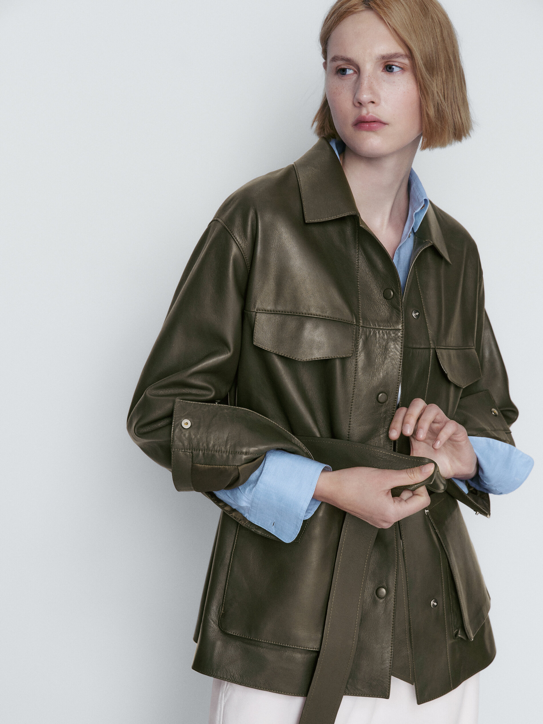 Jaqueta de couro napa com bolsos - VERDE