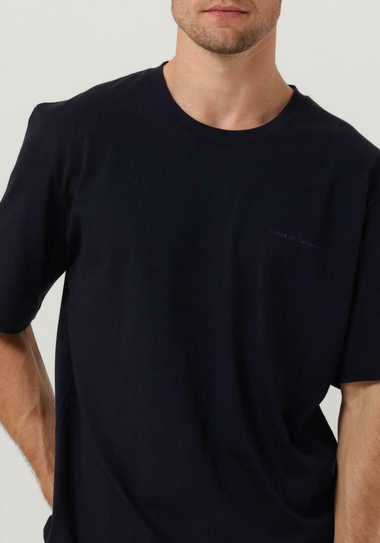 TIGER OF SWEDEN donkerblauwe tiger of sweden t-shirt pro.