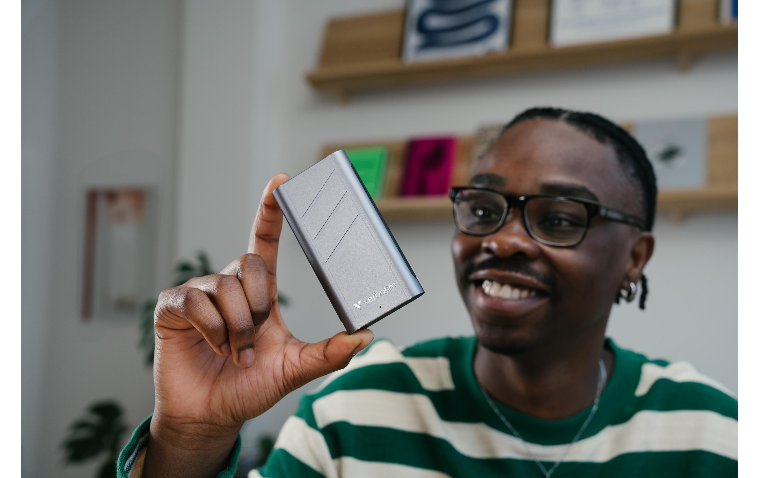 Externe SSD TurboMetal 1000 GB<br>Externe SSD mit hoher Geschwindigkeit und robustem Metalldesign