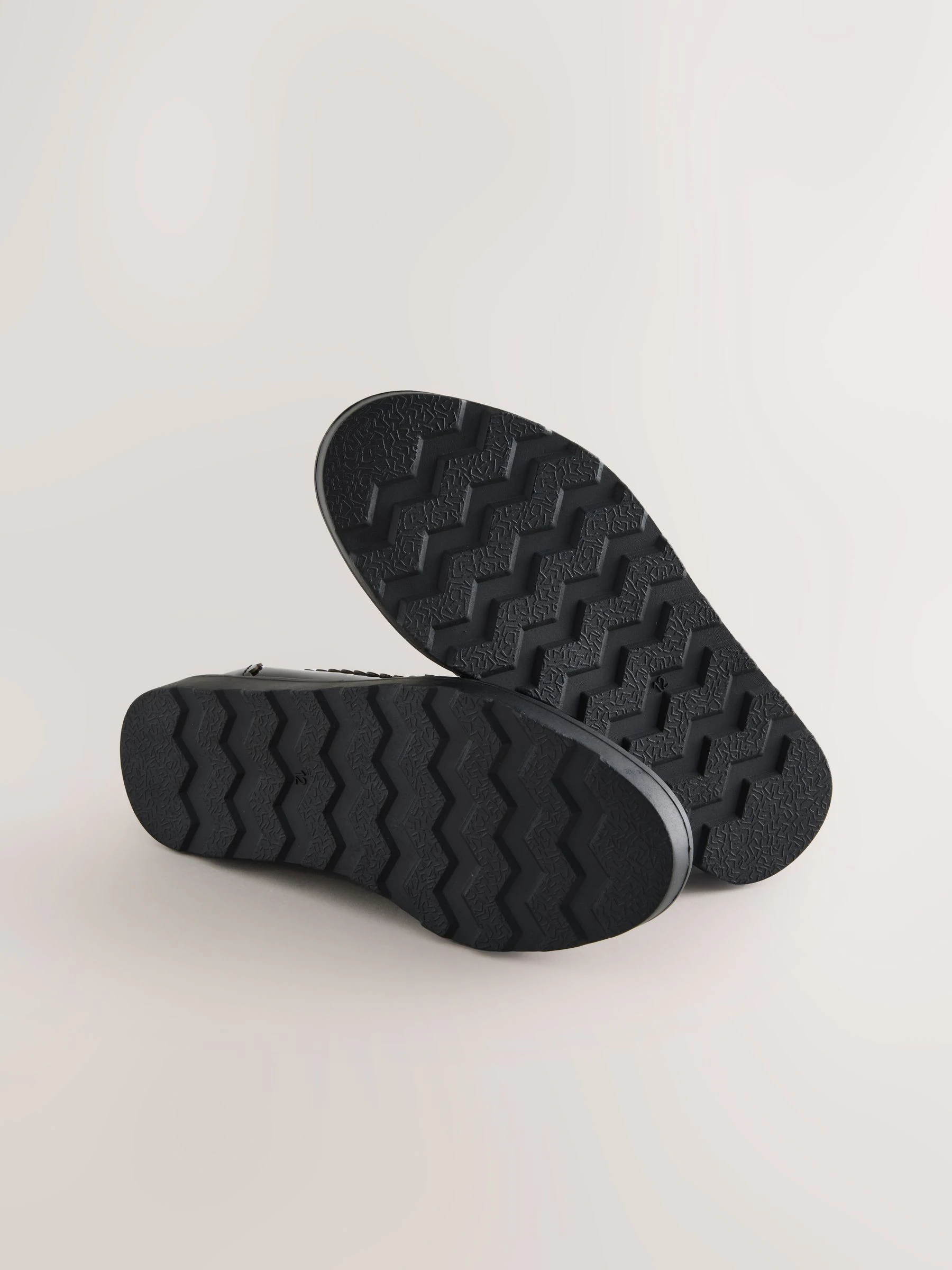 Zwart lak - Leren school-loafers met dunne zool