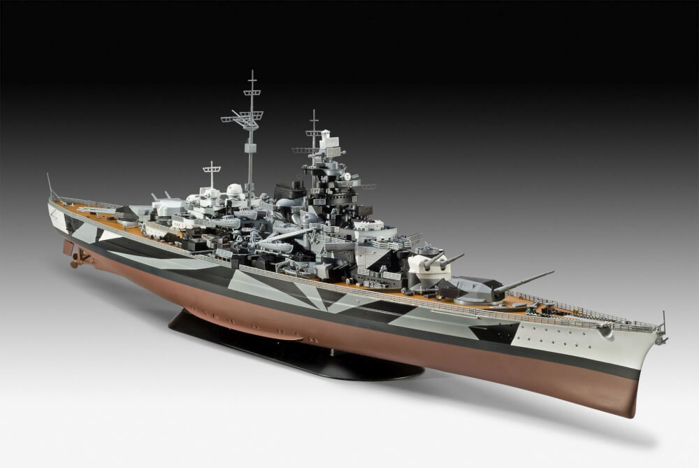 German Battleship Tirpitz, Revell Modellbausatz