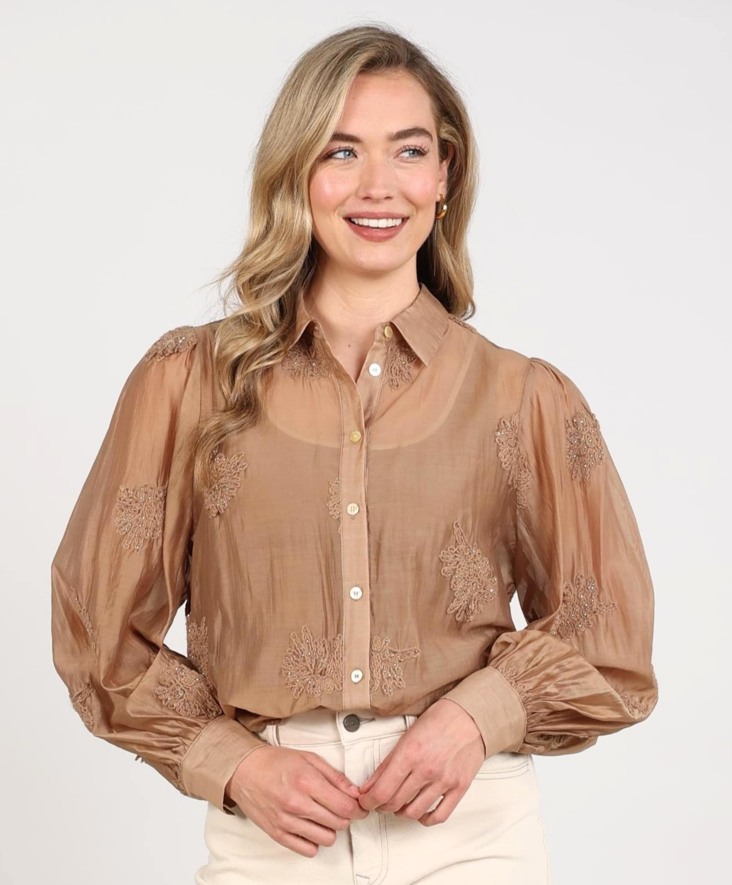 Nukus Dames blouse beige
