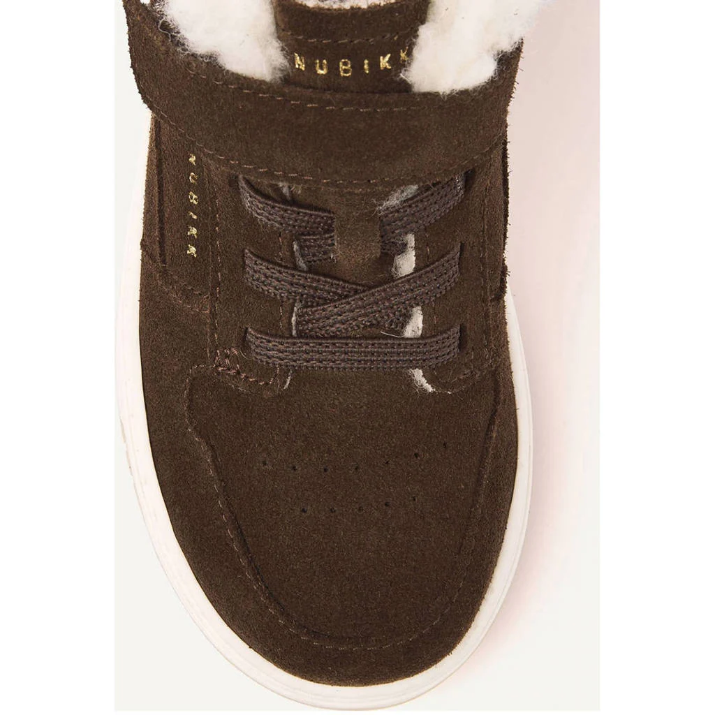 Nubikk Basket Teddy Jrgevoerde suède sneakers donkerbruin