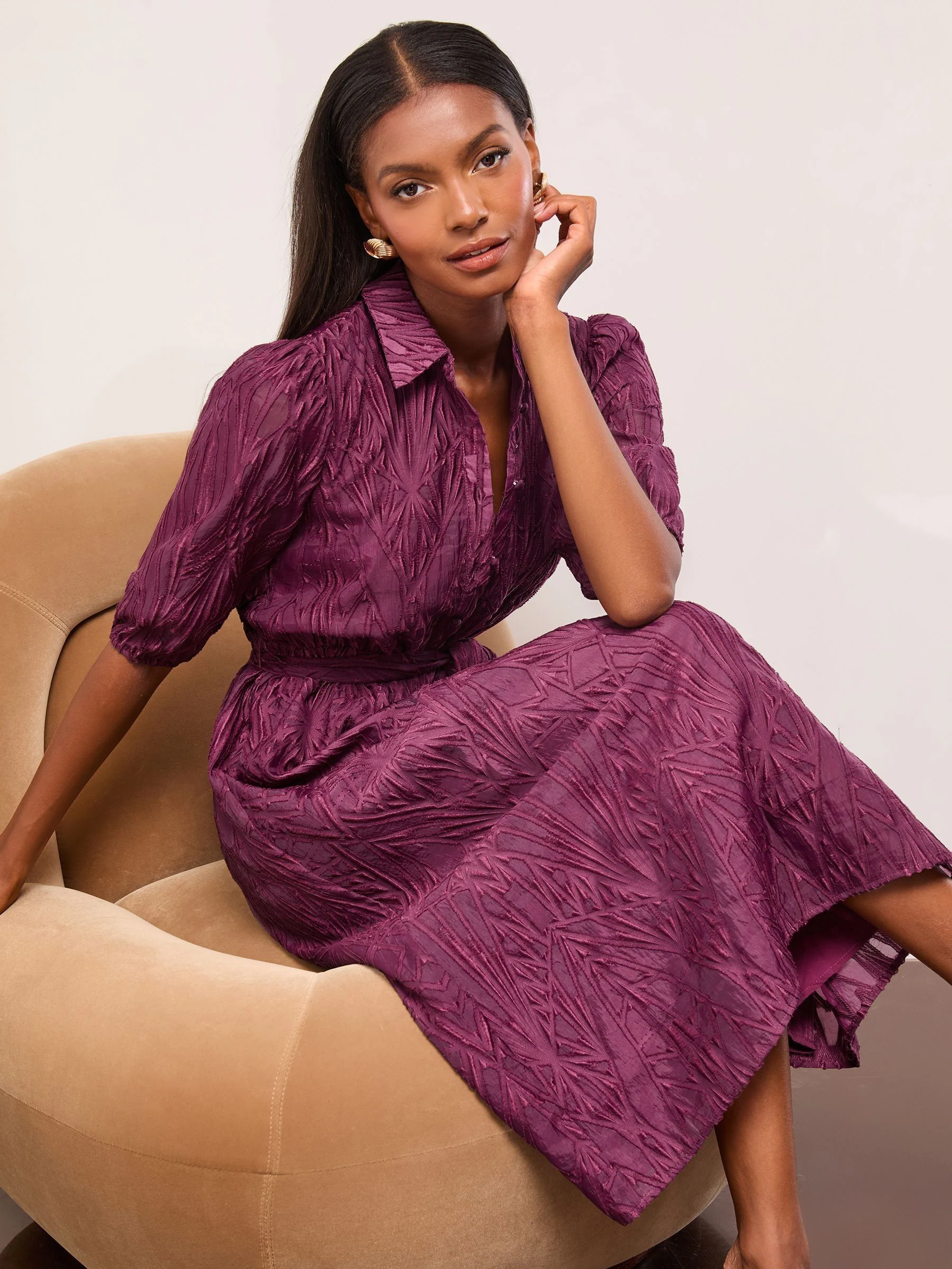 Bordeauxrood - Lipsy Fit And Flare Textured 3/4 Sleeve Button Through Midi Shirt Dress