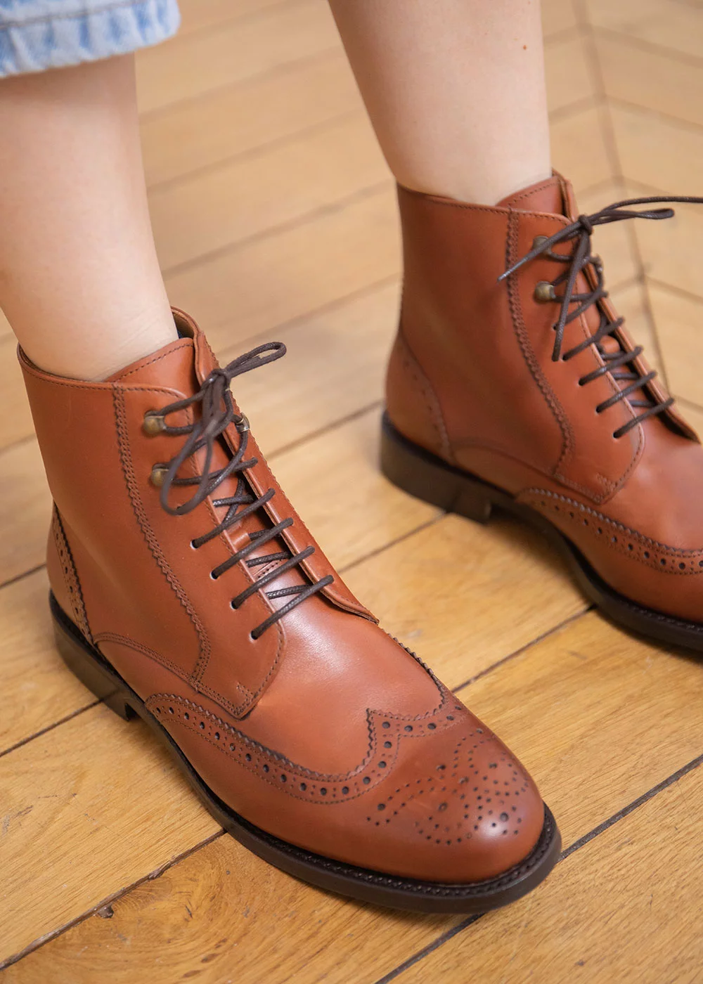 LACE BOOT VEAU CAMEL