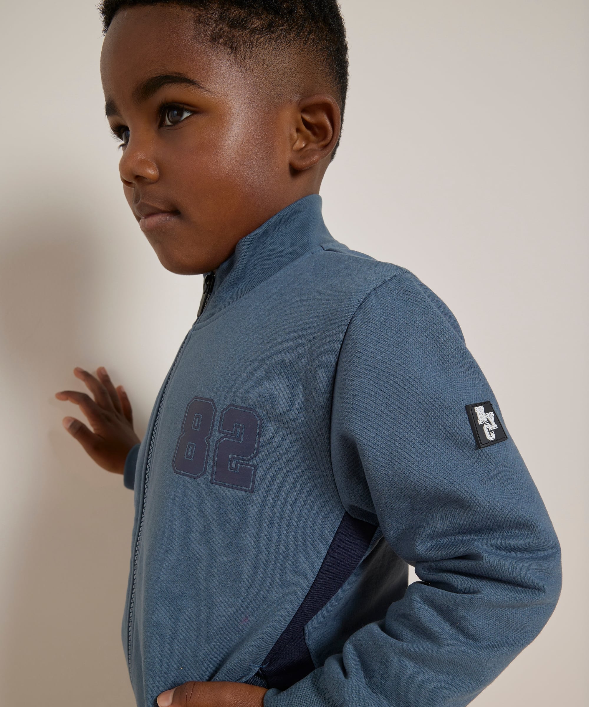 vest met borstprint