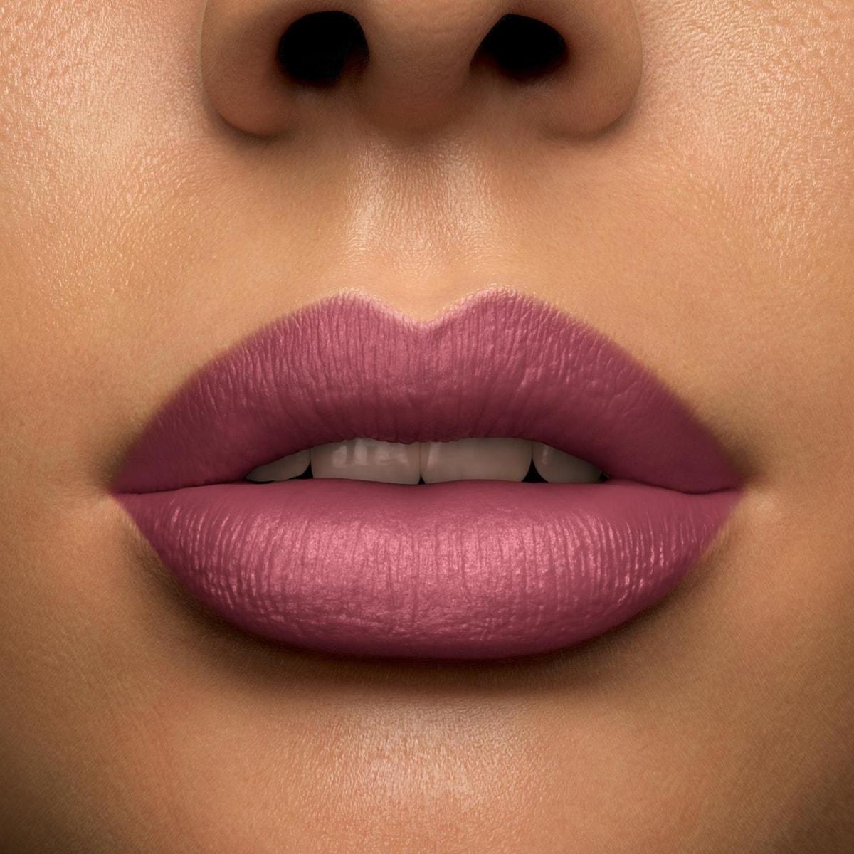LANCÔME L'Absolu Rouge Drama Matte Rouge à Lèvres Mat Poudré – Tenue &  Confort Longue Durée