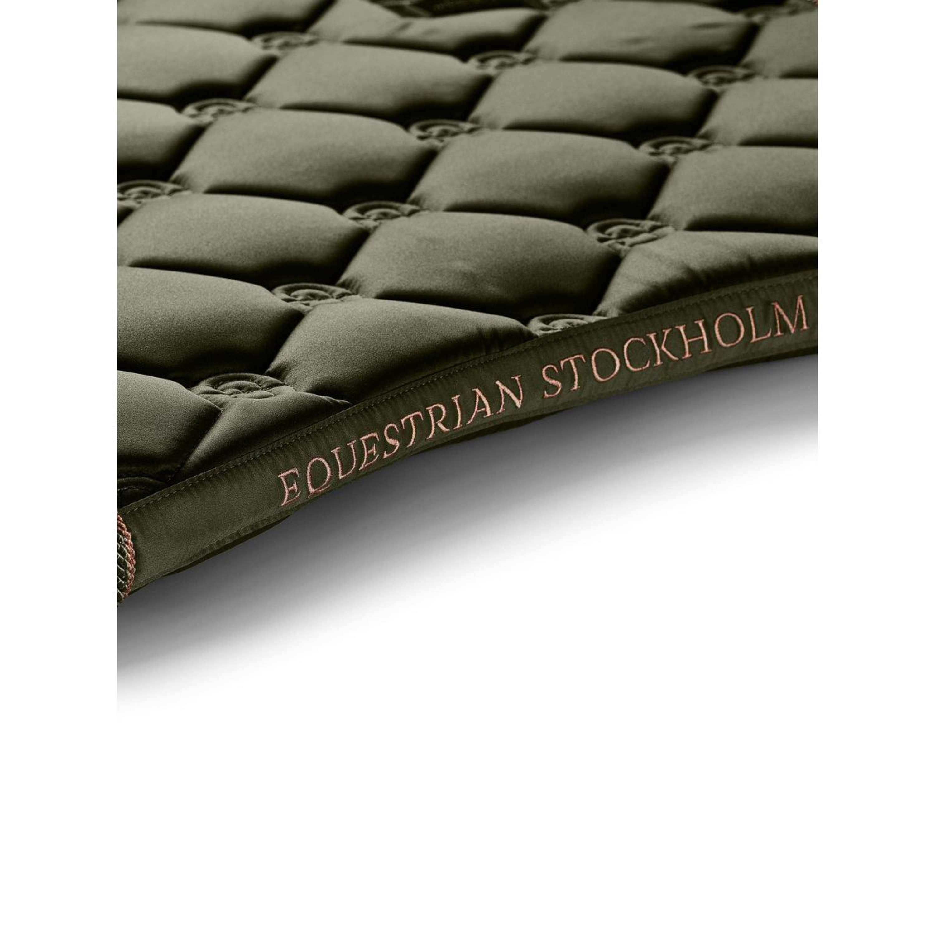 Equestrian Stockholm Zadeldekje Dressuur Striking Valley