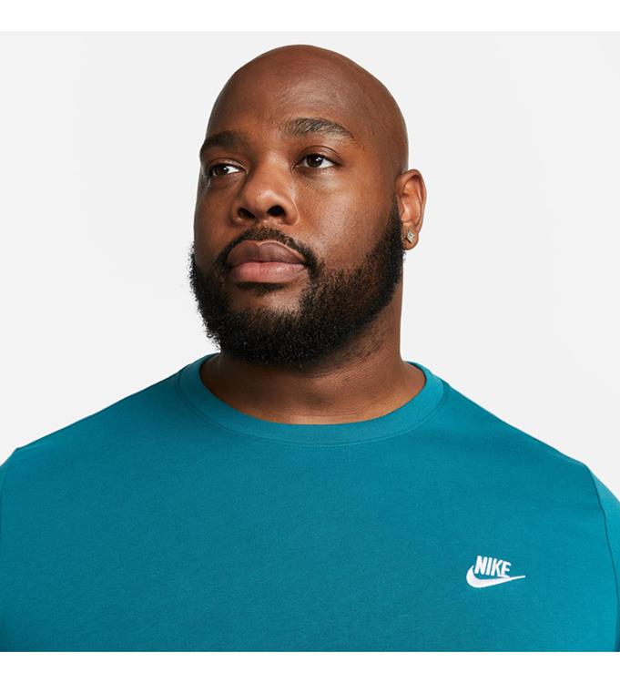 Nike Men Sportswear Club T-Shirt